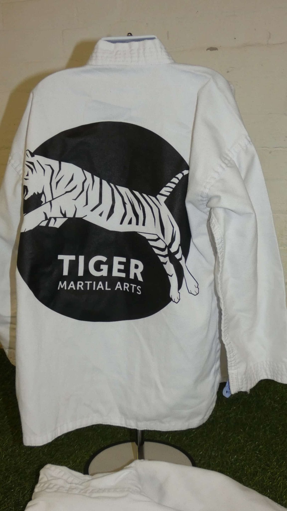 Kids Titan Martial Arts Top & Trousers - kitround kitround product