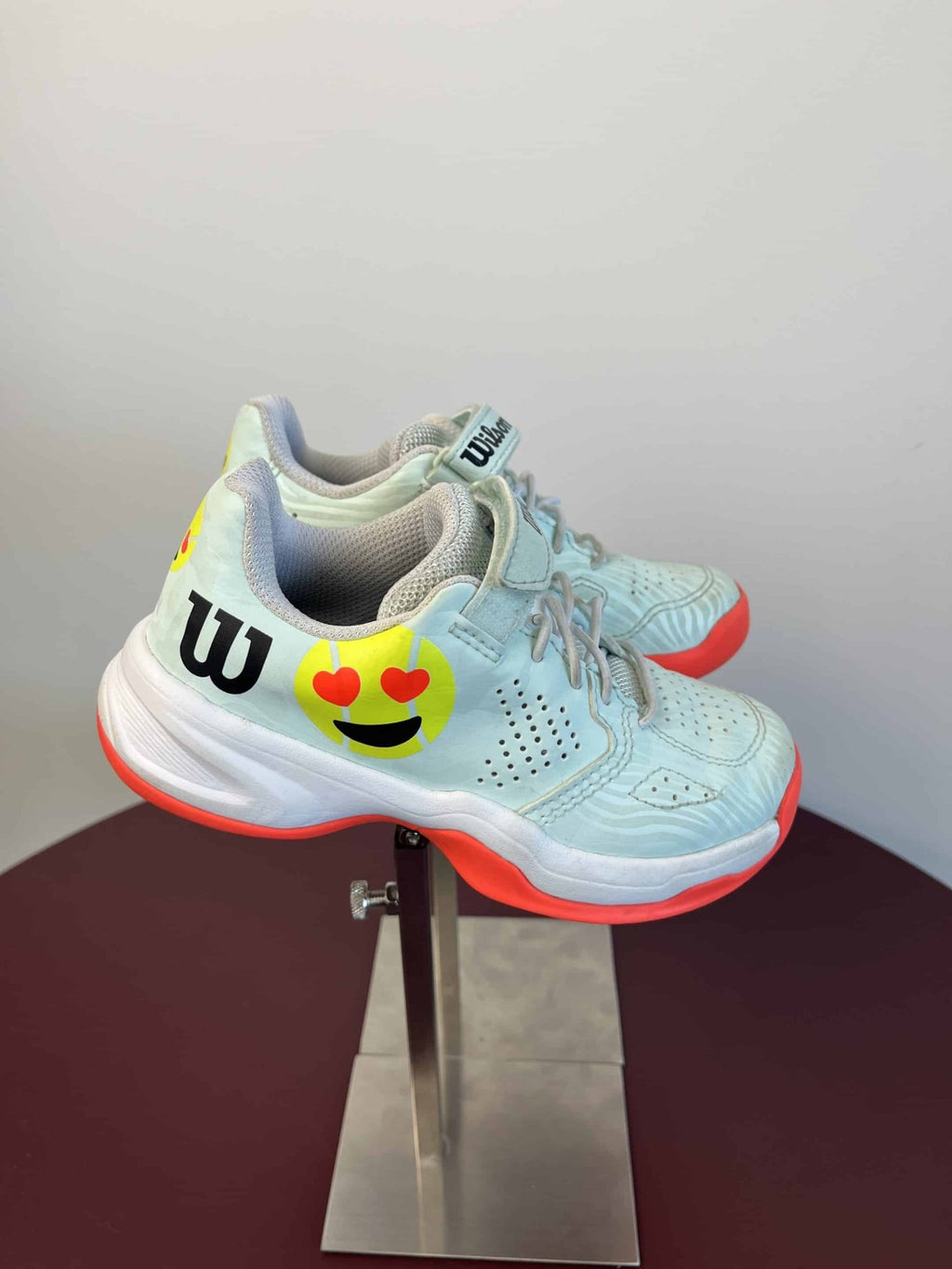 Kids Wilson Tennis Shoes - kitround kitround product