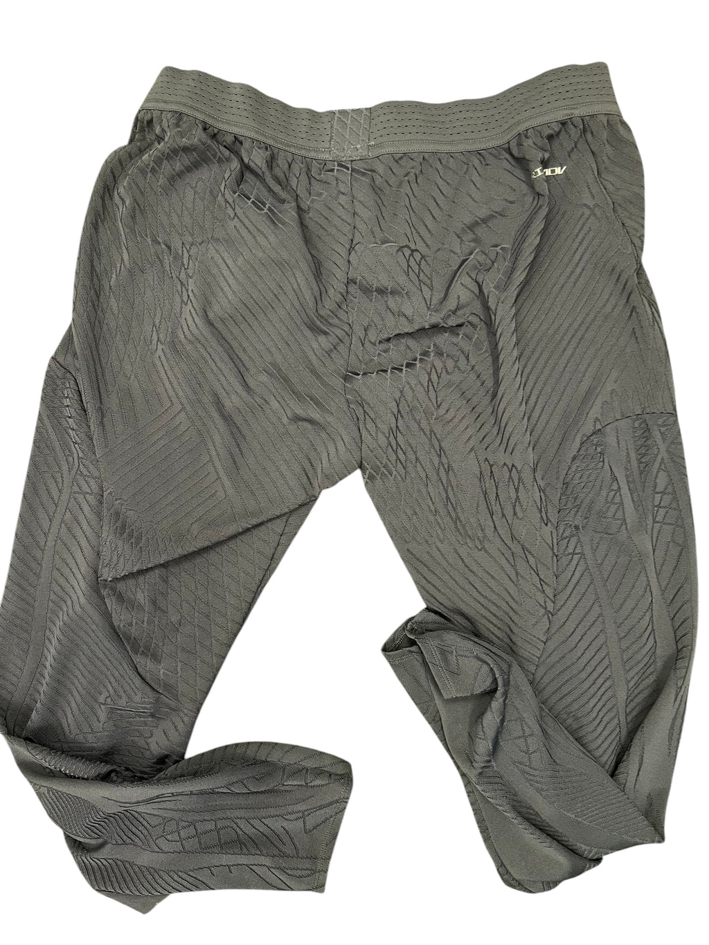 kitround Liverpool FC Dri-FIT training tights in black with textured patterns and elastic waistband.