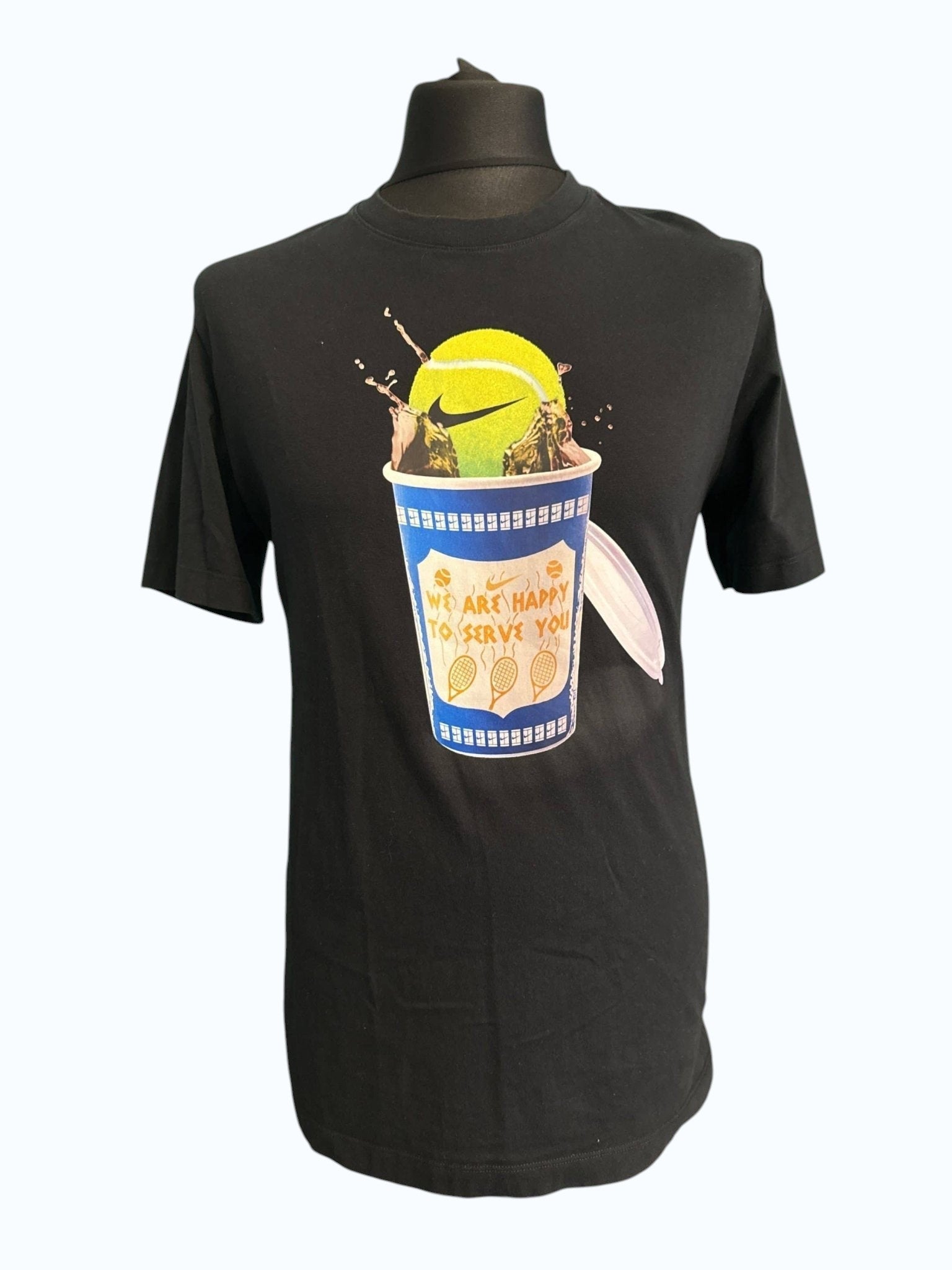 Nike black cotton graphic t-shirt with tennis ball and racket design. Short sleeves, crew neck.
