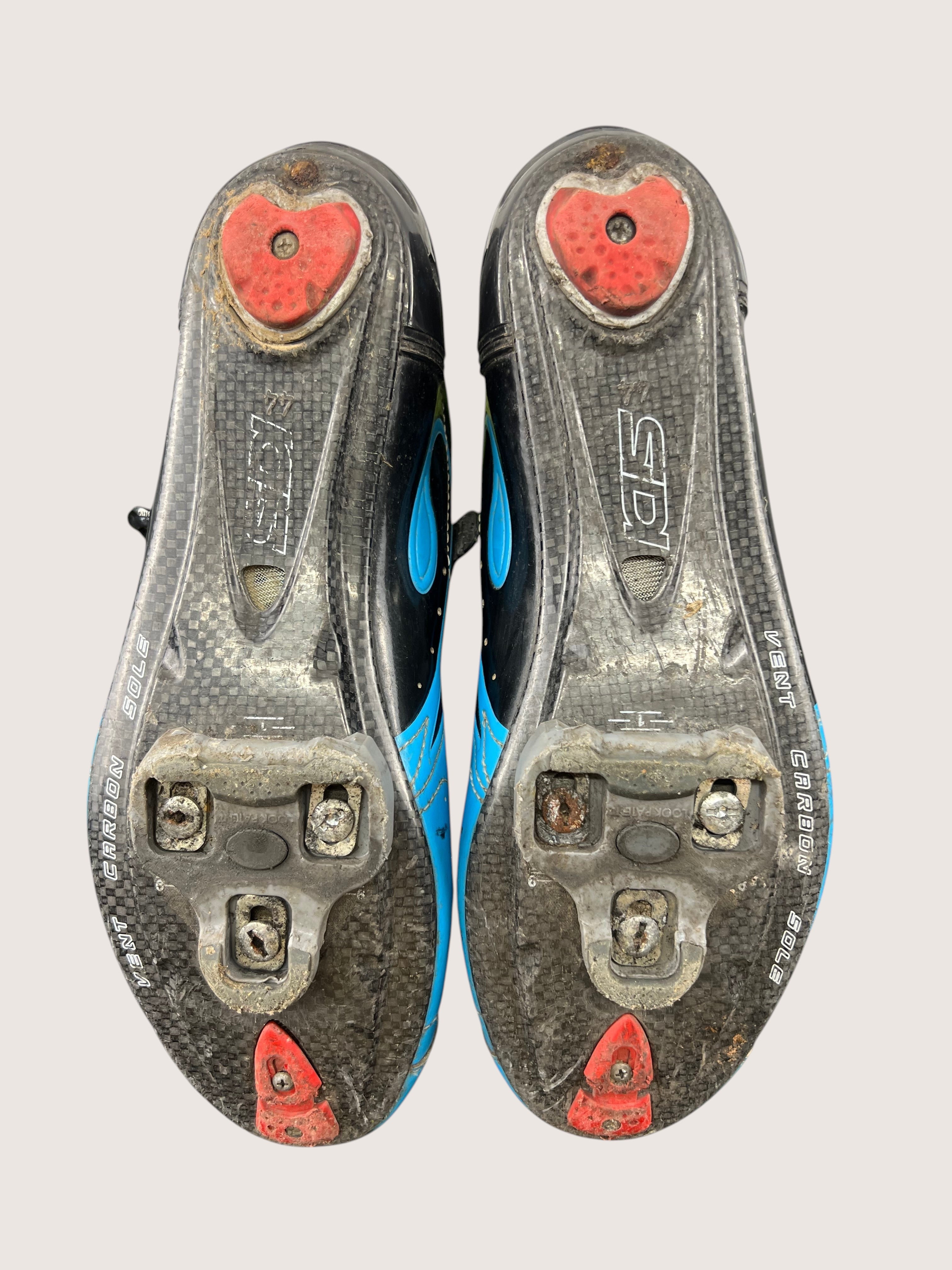 kitround Sidi Vent Carbon cycling shoes, blue and black, size UK 9, with carbon sole and cleat mounts.