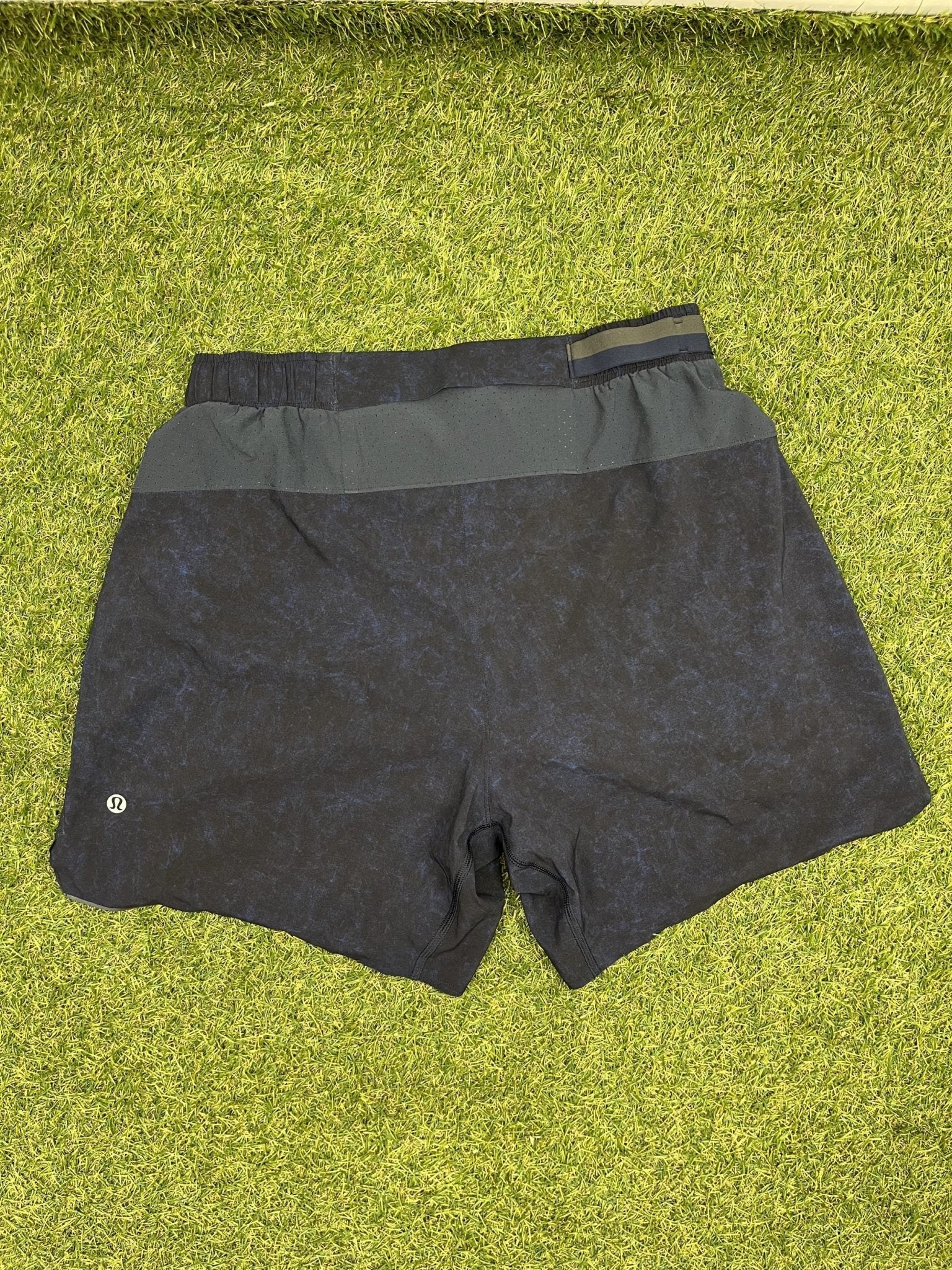 Lululemon Athletic Shorts - kitround kitround product