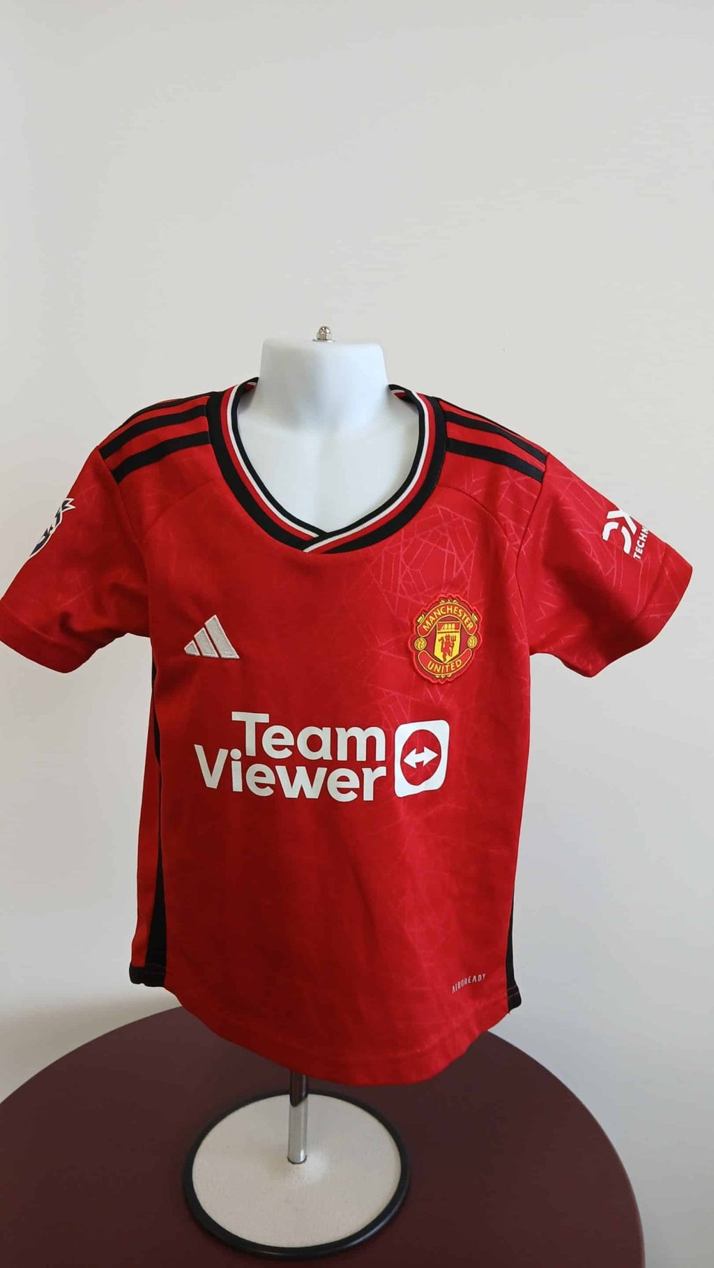 Manchester United adidas Football Shirt - kitround kitround product