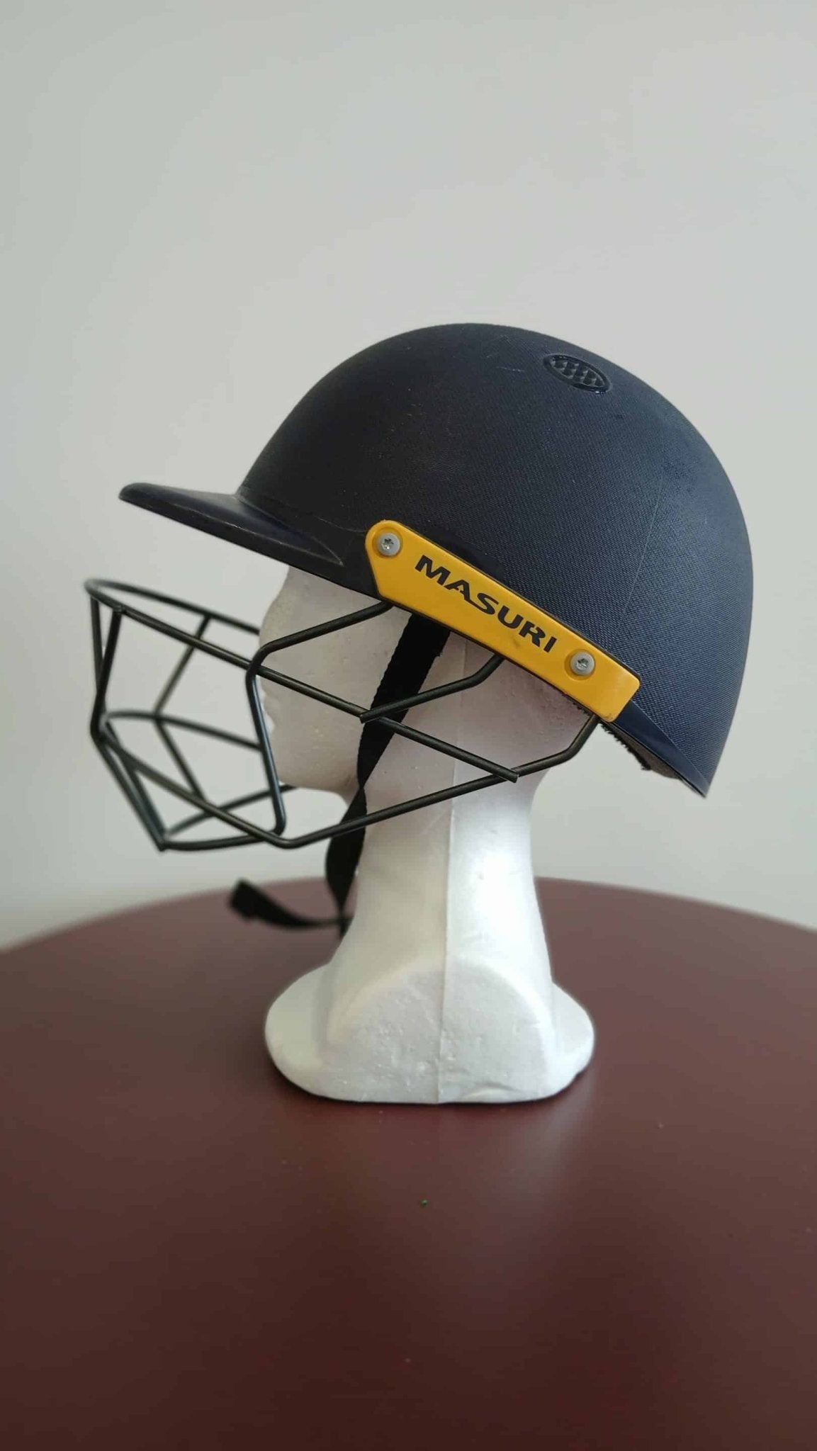 Masuri Junior Cricket Helmet with Face Grill - kitround kitround product
