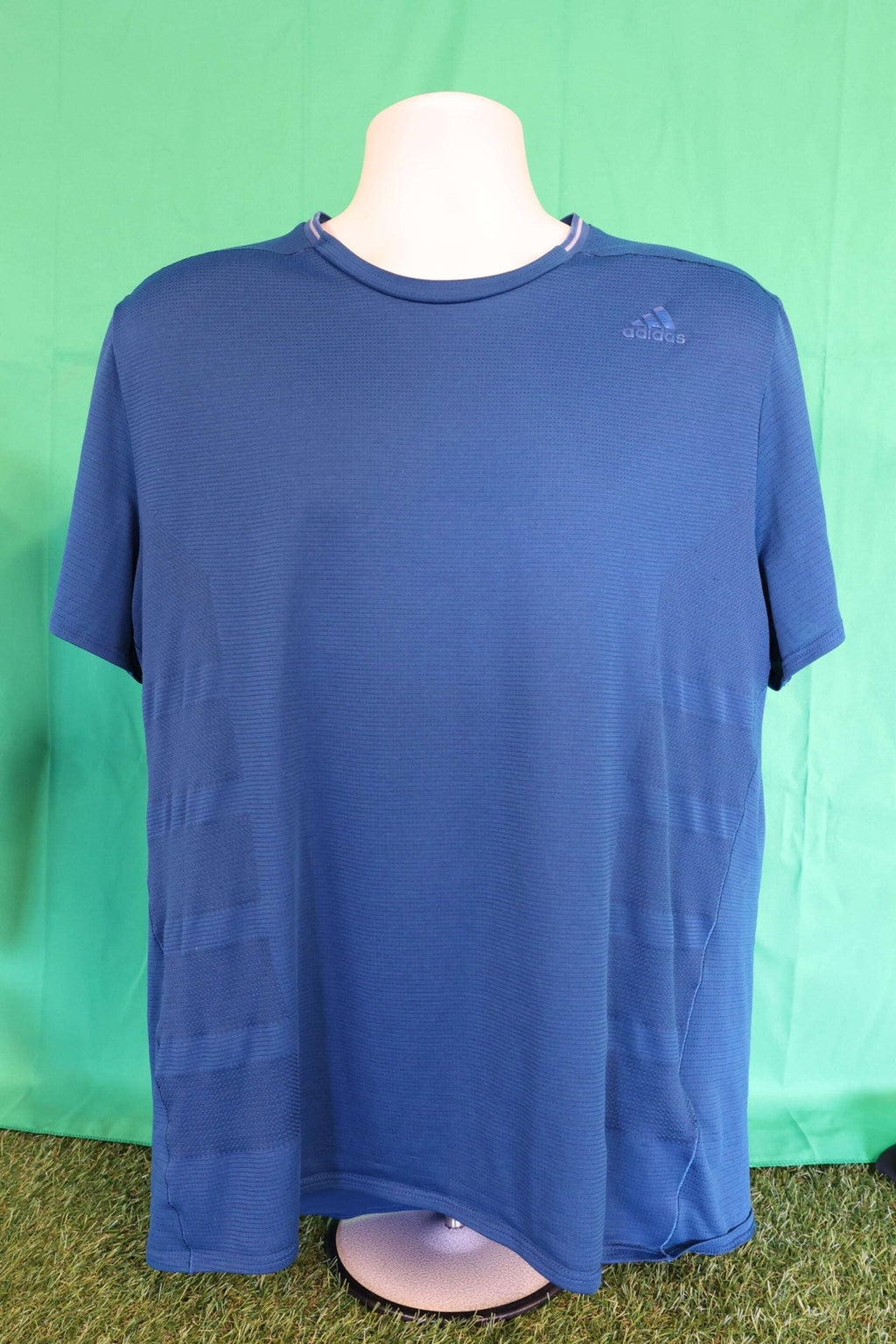 Men's adidas T Shirt/Sports Top - kitround kitround product