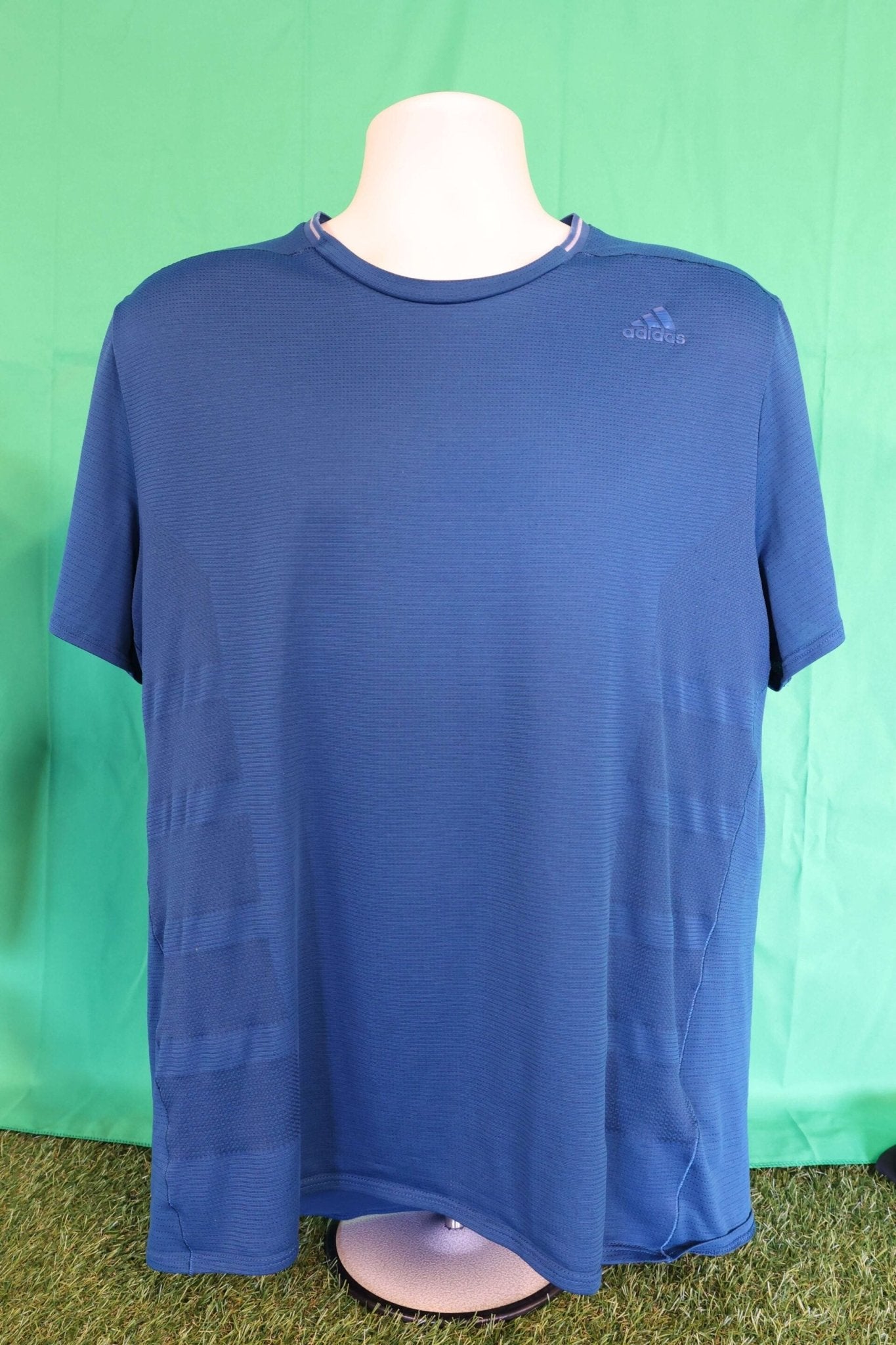 Men's adidas T Shirt/Sports Top - kitround kitround product