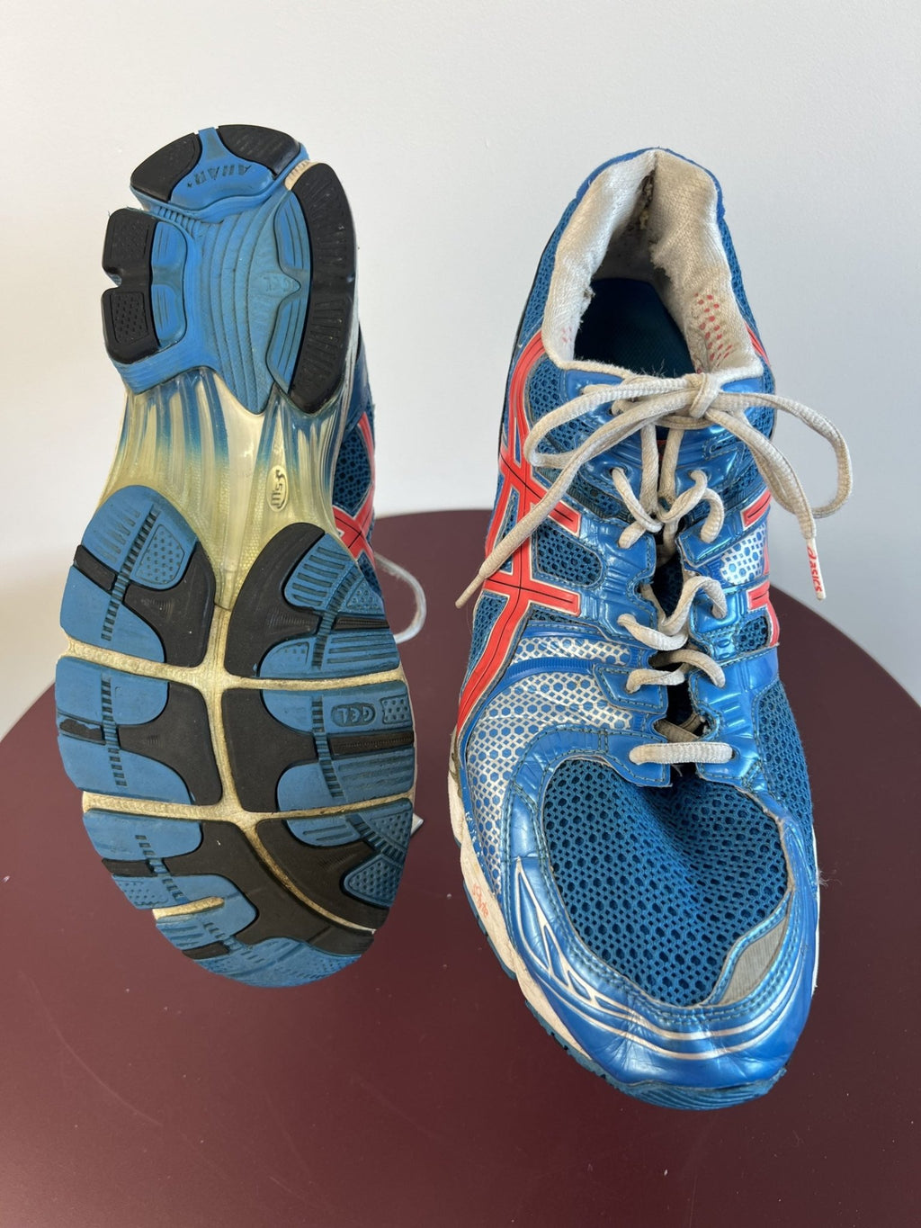 Men’s Asics Running Shoes - kitround kitround product