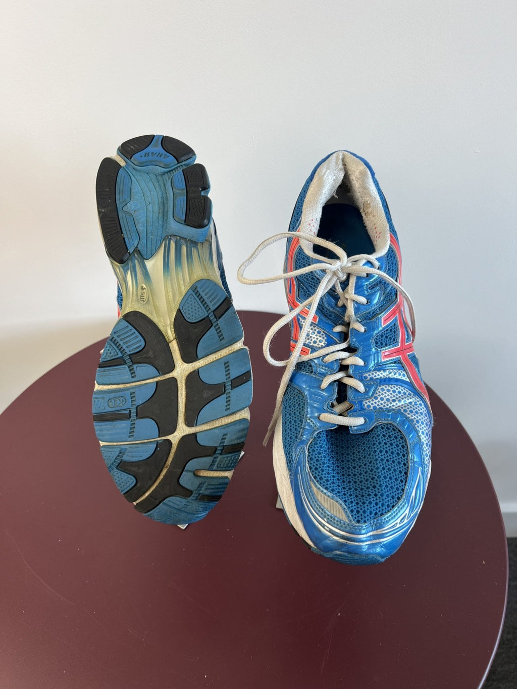 Men’s Asics Running Shoes - kitround kitround product