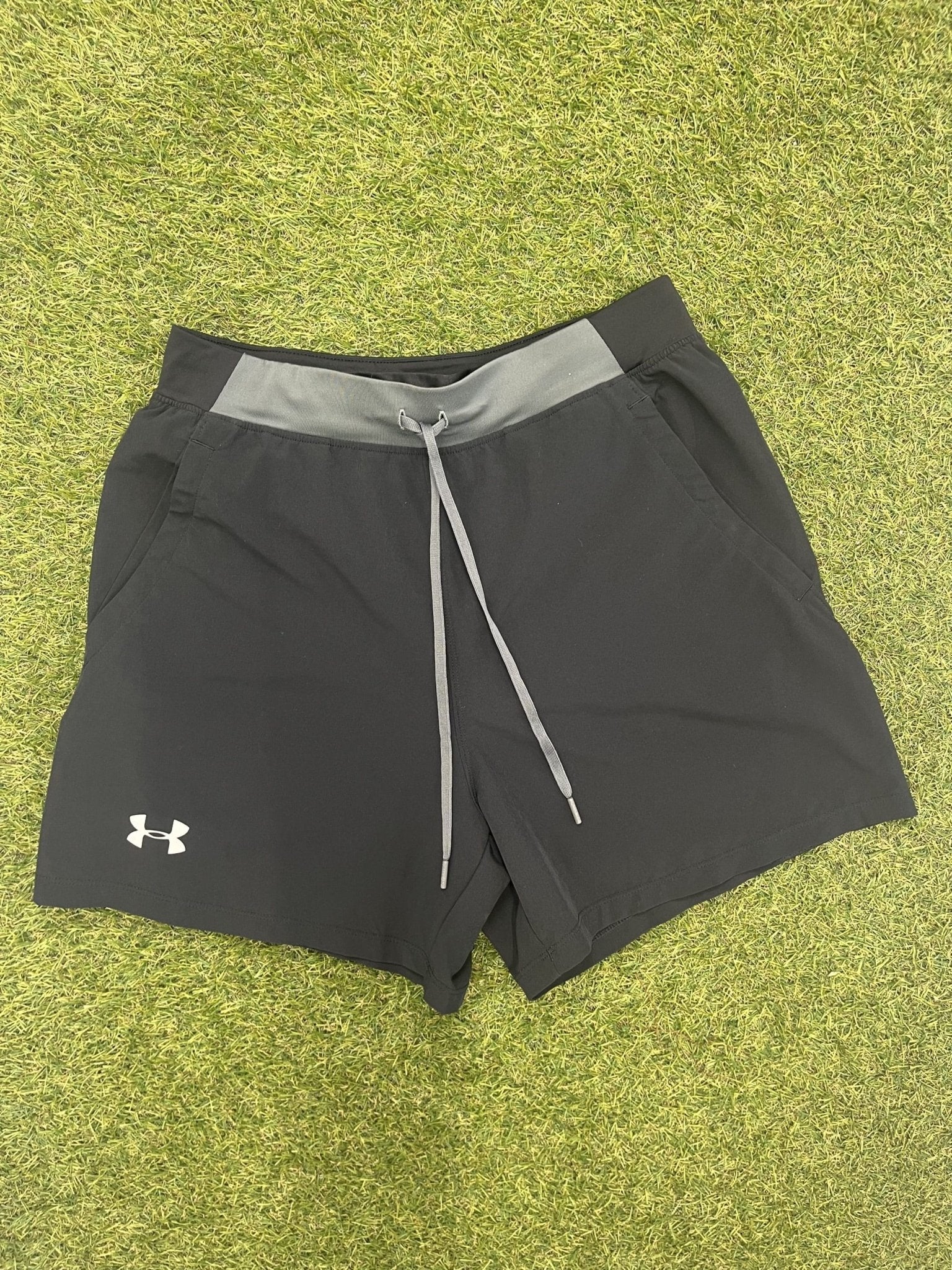 Men’s Black Under Armour Shorts - kitround kitround product