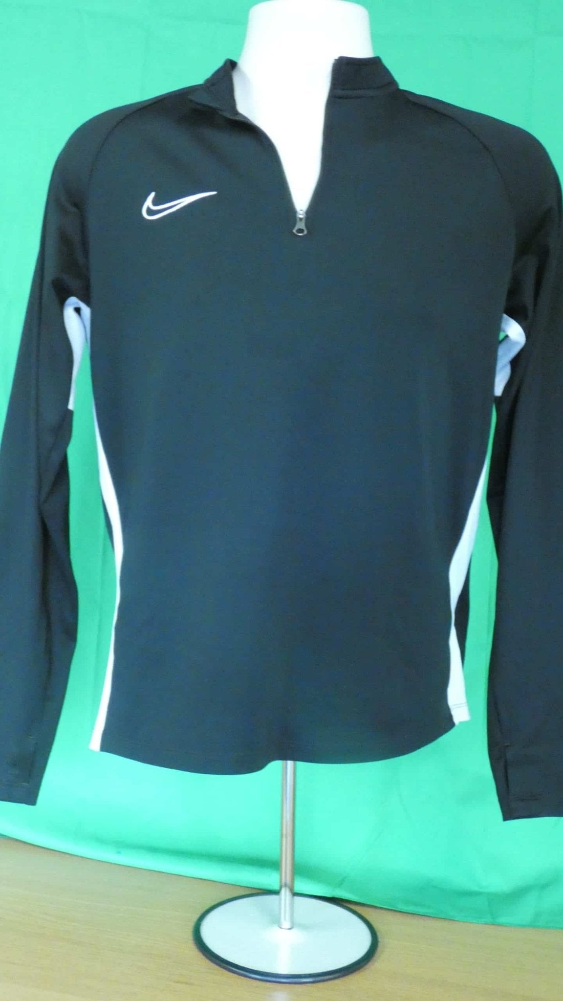 Men's Fitted Half Zip Long Sleeve Sport Top - kitround kitround product