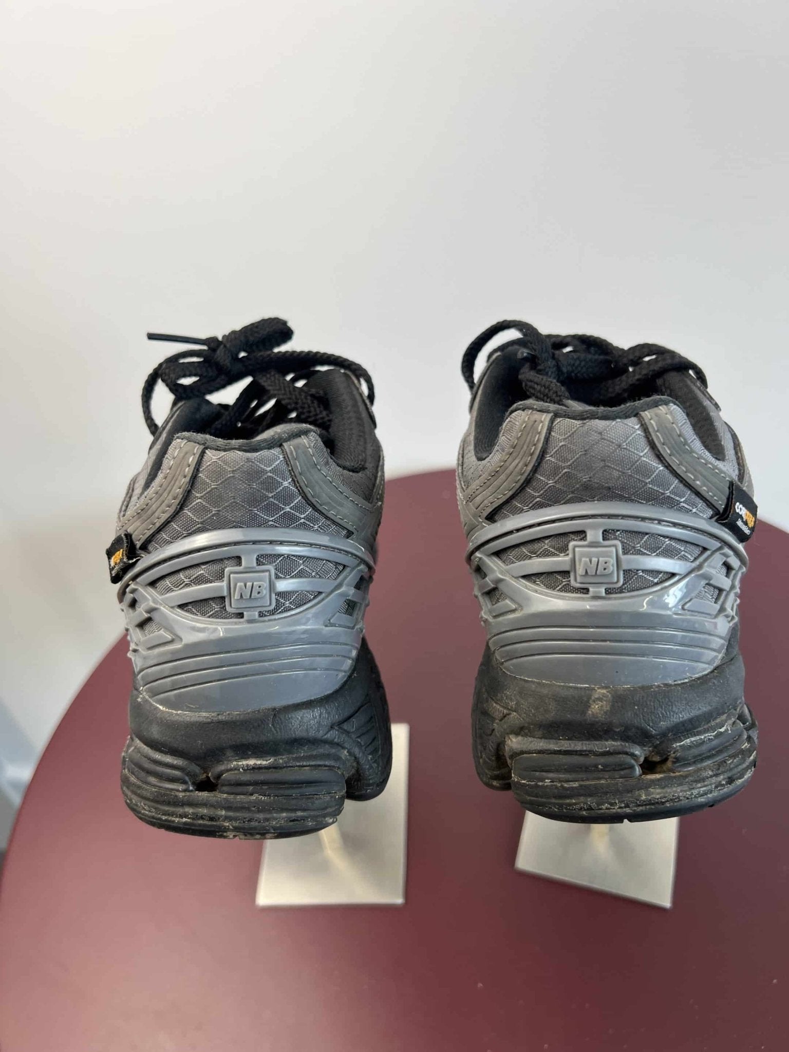 Men’s New Balance Running Trainers - kitround kitround product