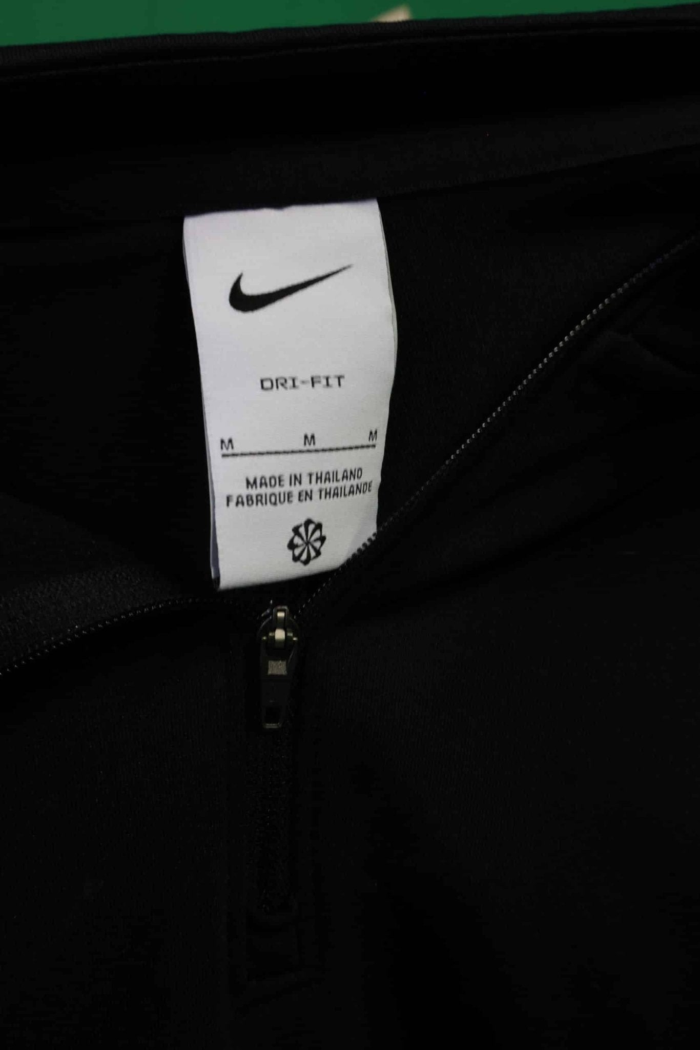 Men's Pair of Nike Dri - Fit Tops - kitround kitround product