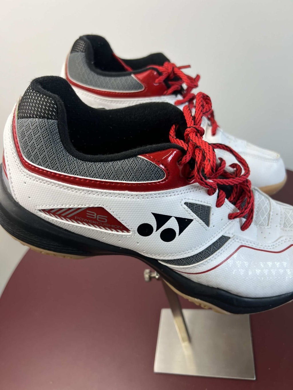 Men’s Yonex Ergoshape Badminton Shoes - kitround kitround product