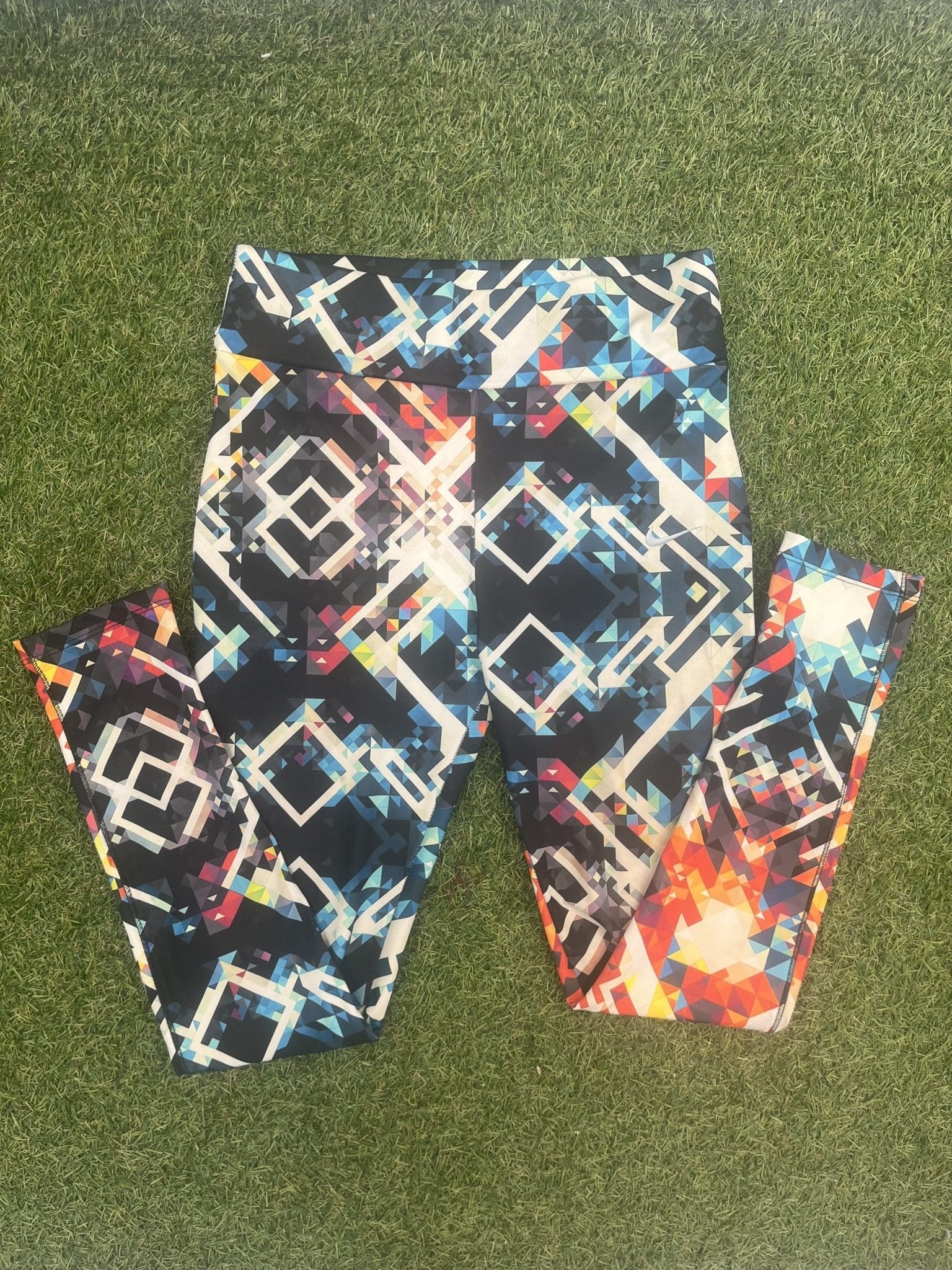 Multi - Coloured Nike Leggings - kitround kitround product
