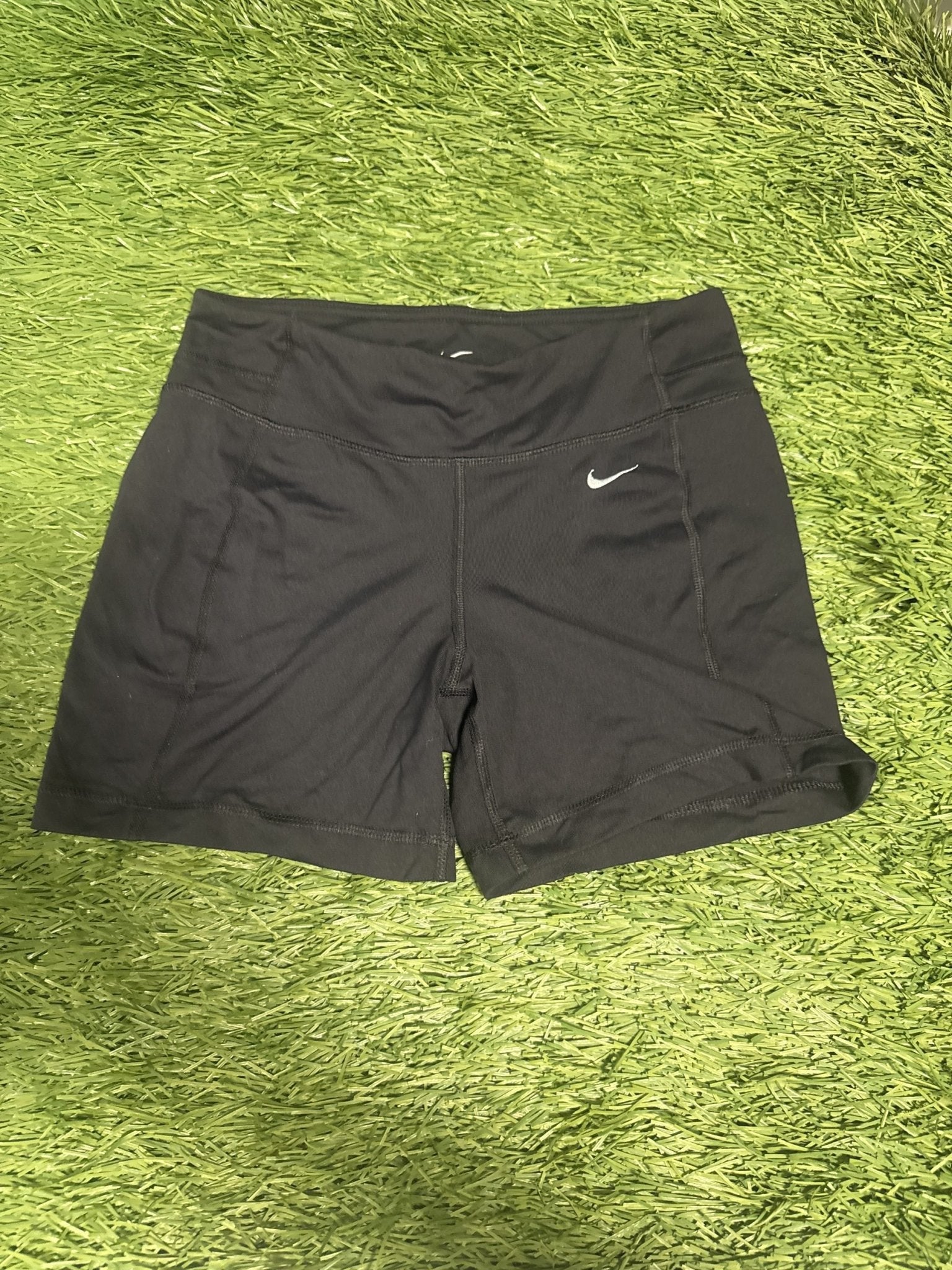 Nike Black Athletic Shorts - kitround kitround product