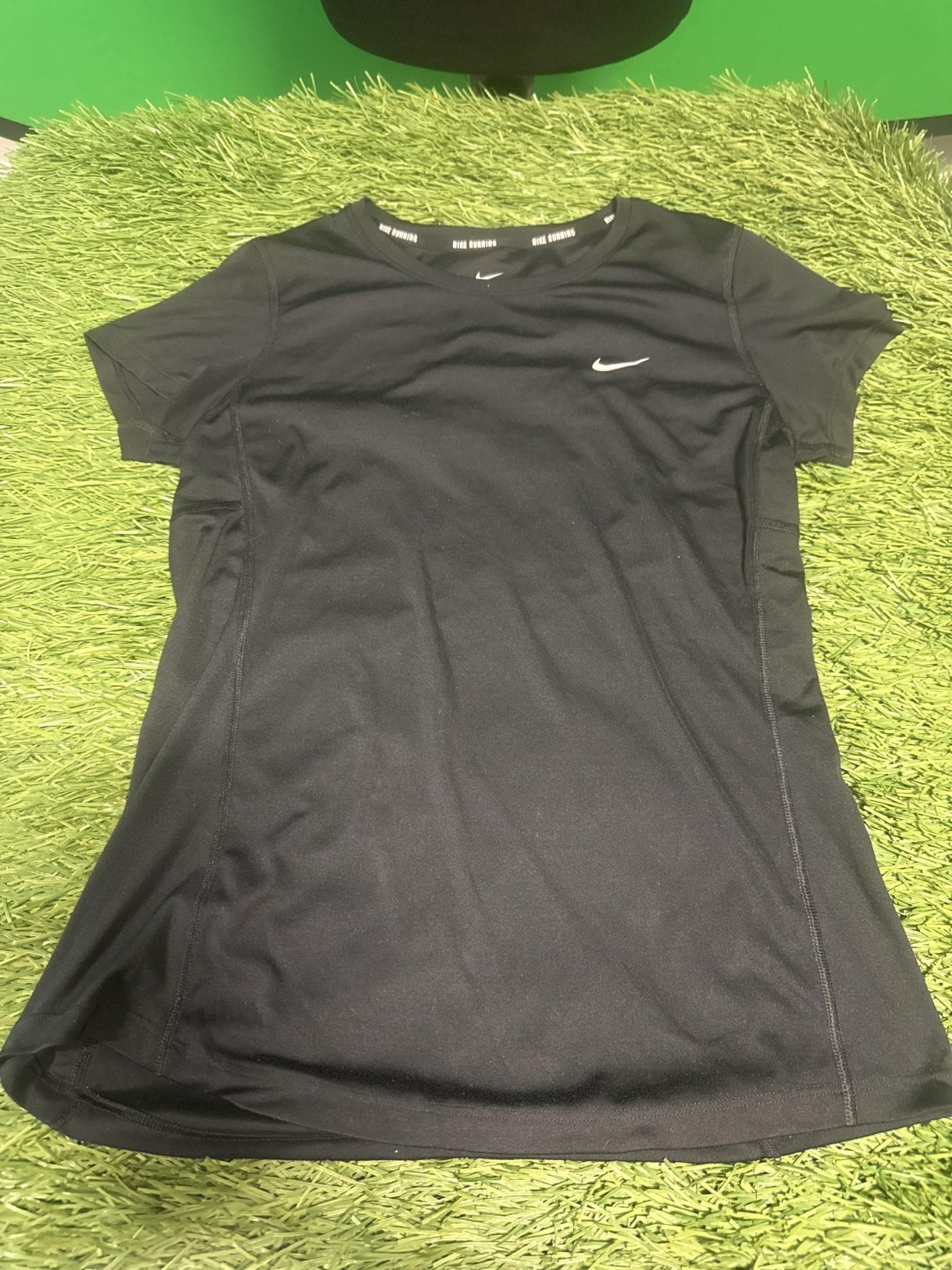 Nike Black Running T-Shirt - kitround kitround product