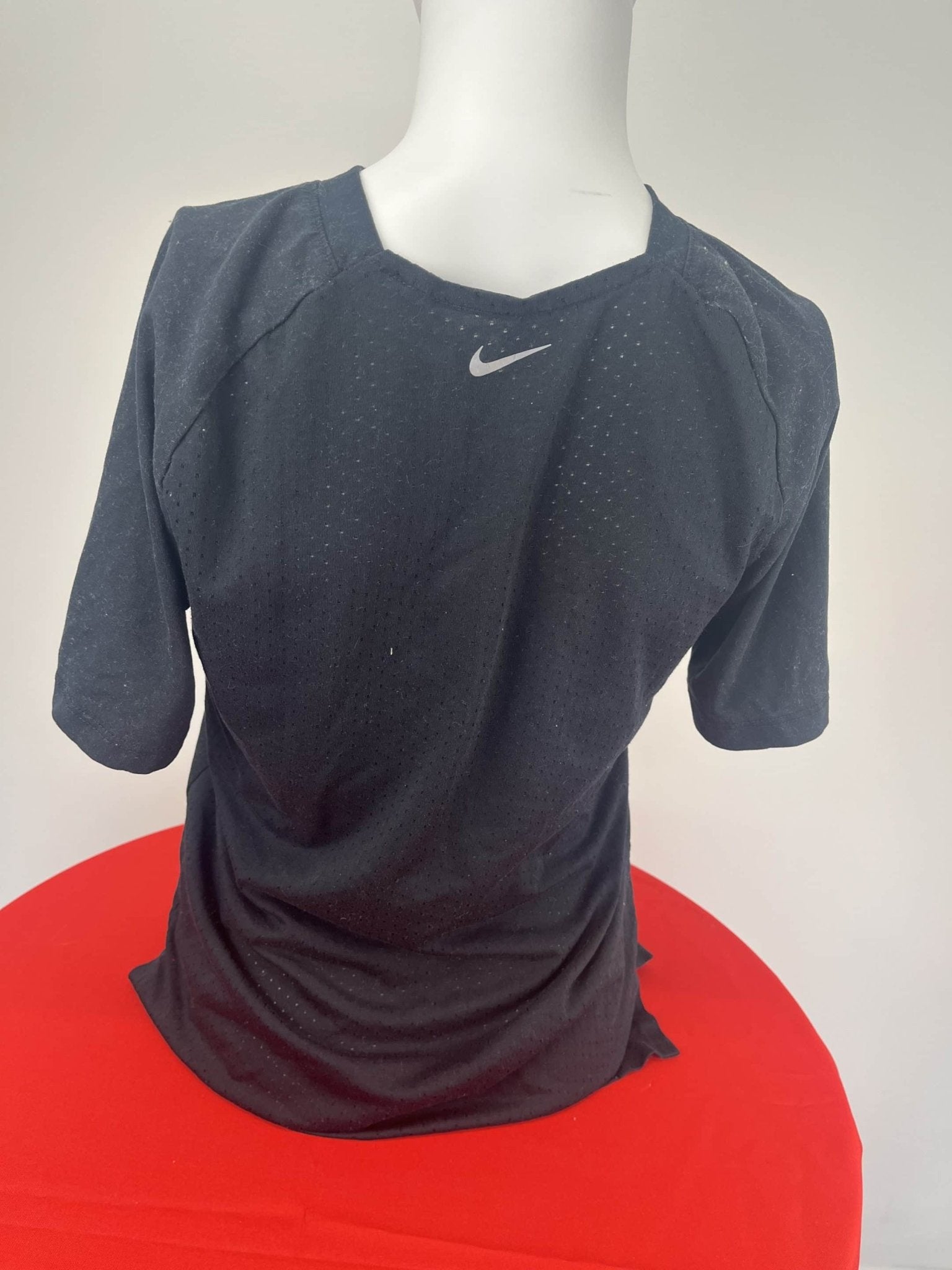 Nike Black Short Sleeve Sports Jersey - kitround kitround product