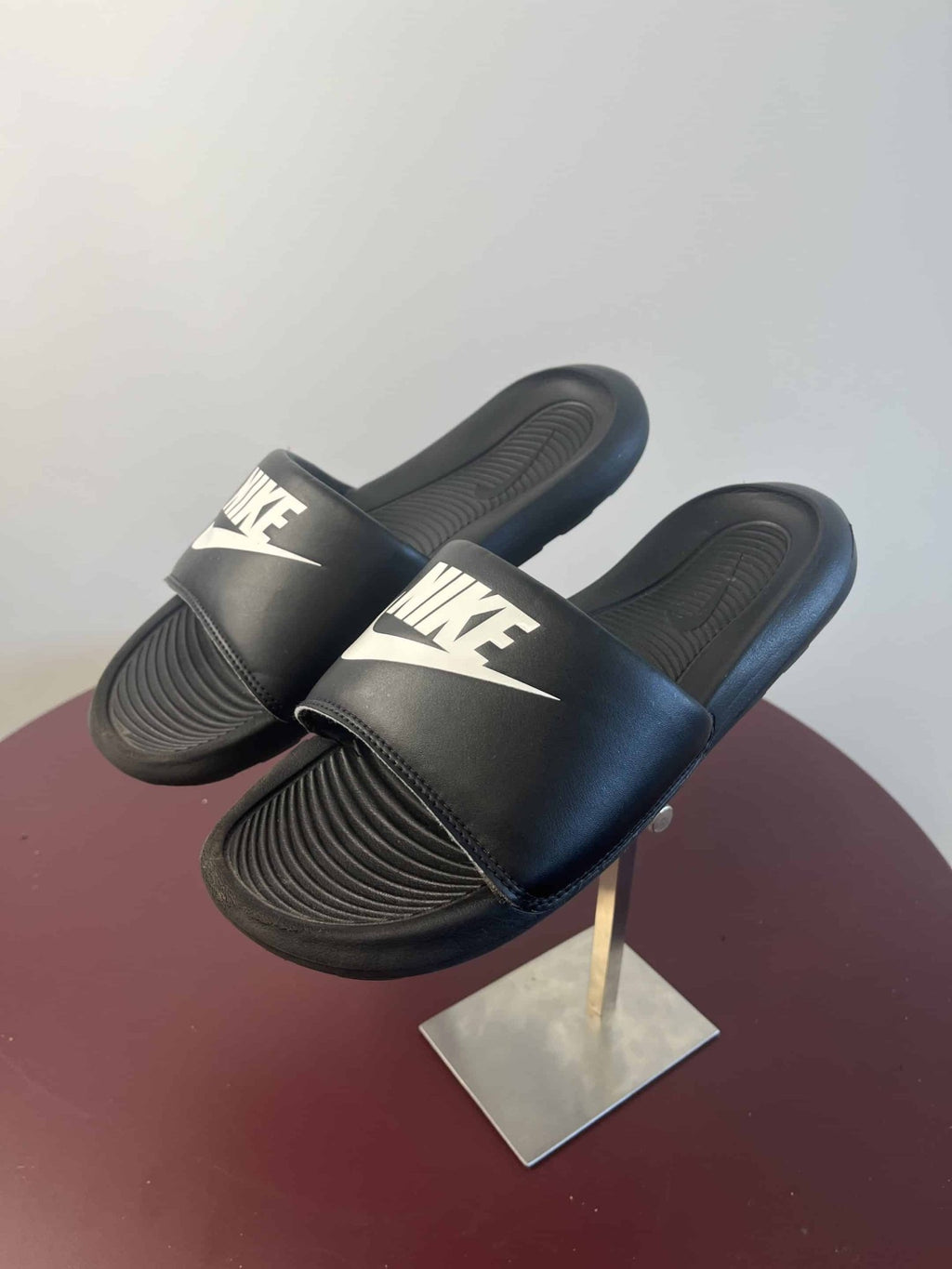 Nike Black Sliders - kitround kitround product