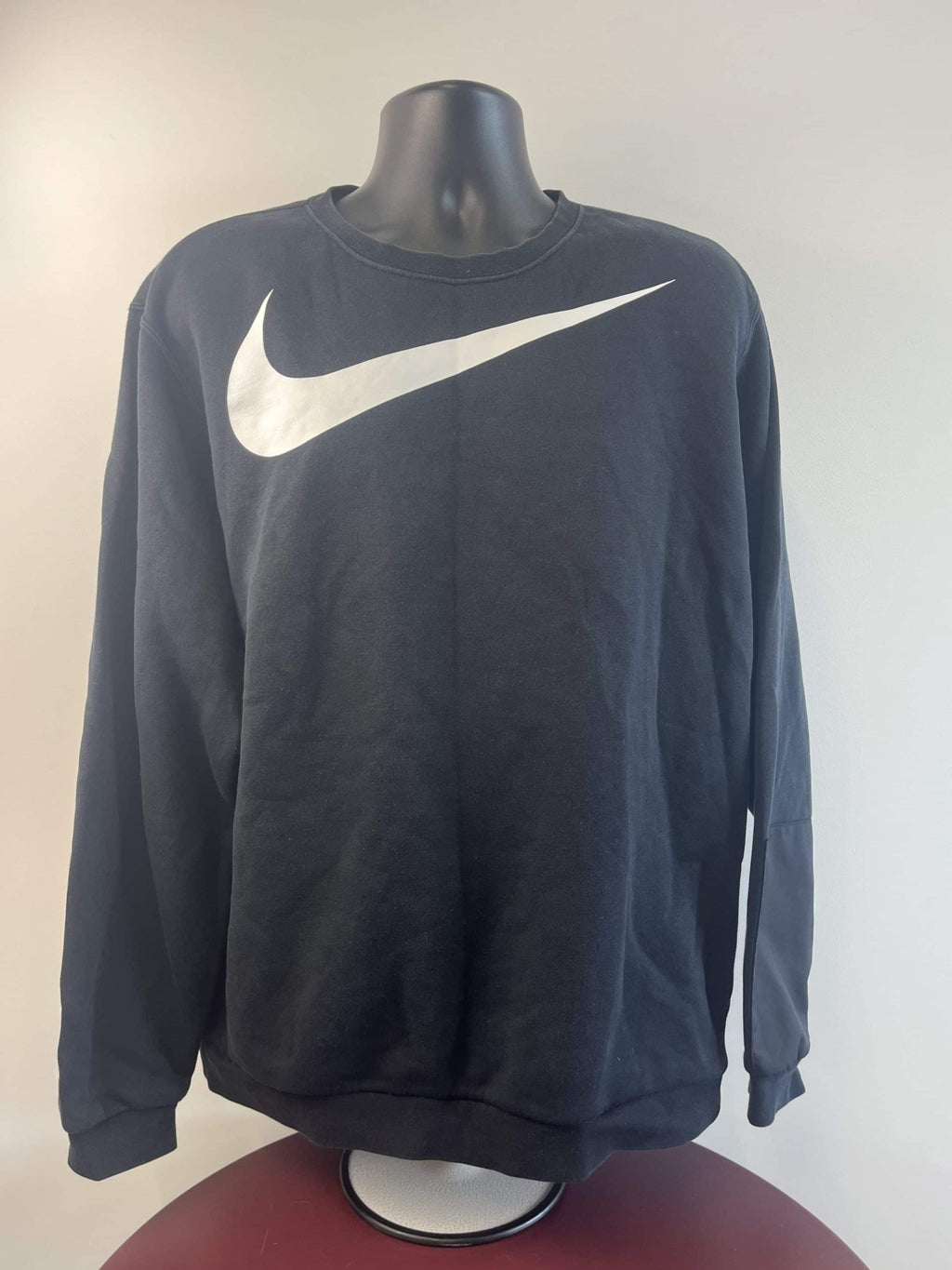 Nike Black Sweatshirt - kitround kitround product