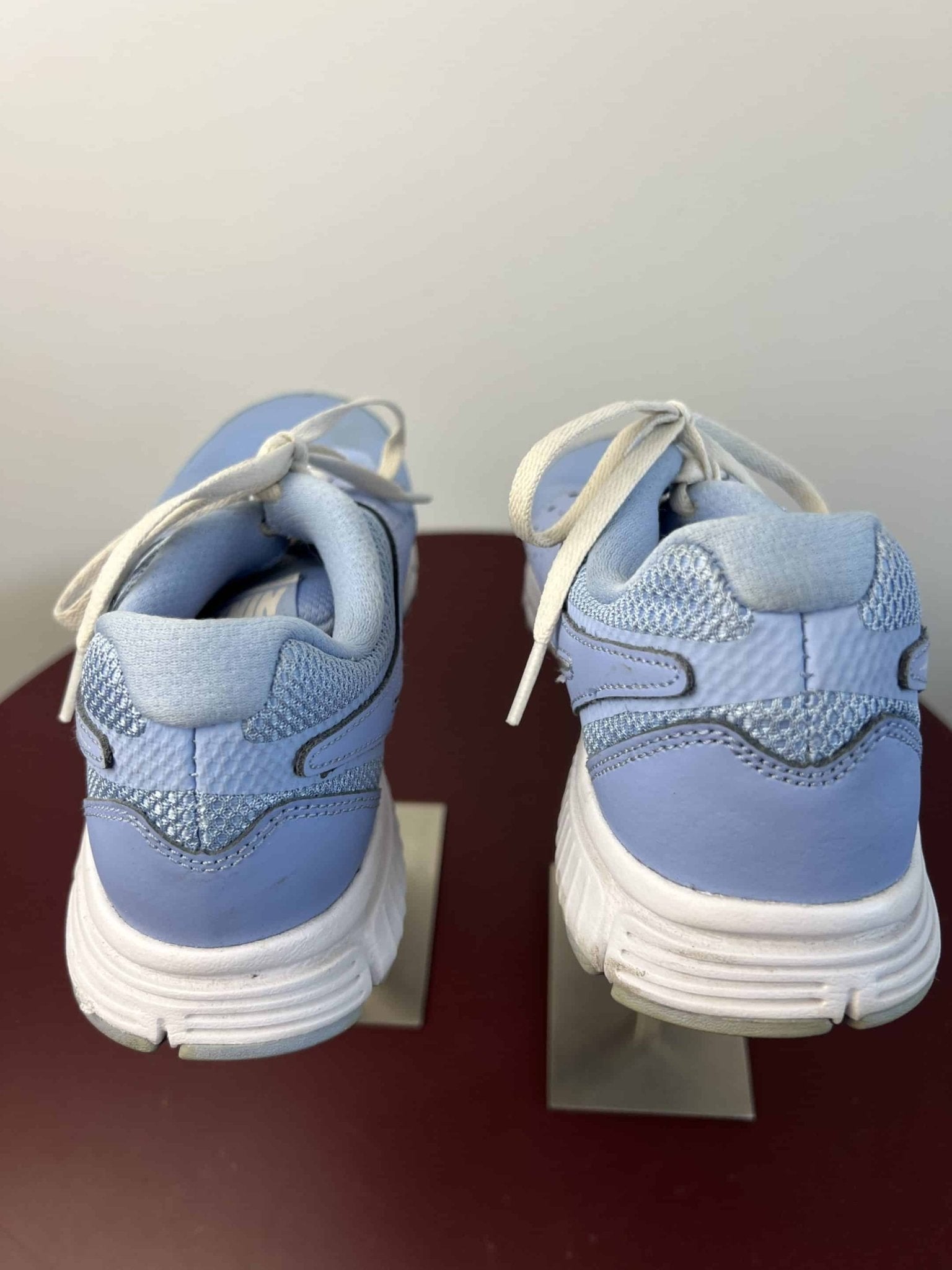 Nike Blue Athletic Trainers - kitround kitround product