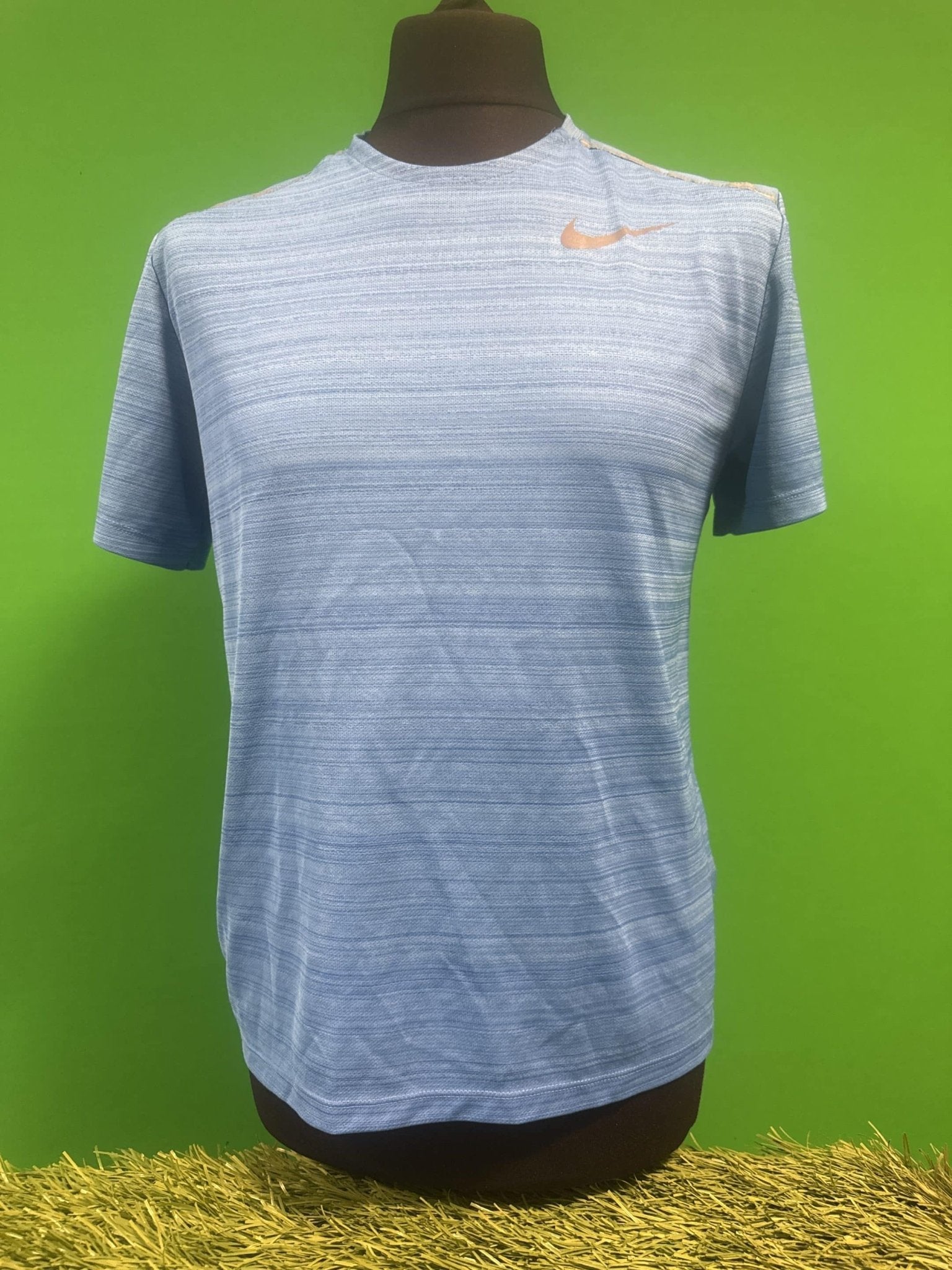 Nike Blue - Light Athletic T-Shirt - kitround kitround product
