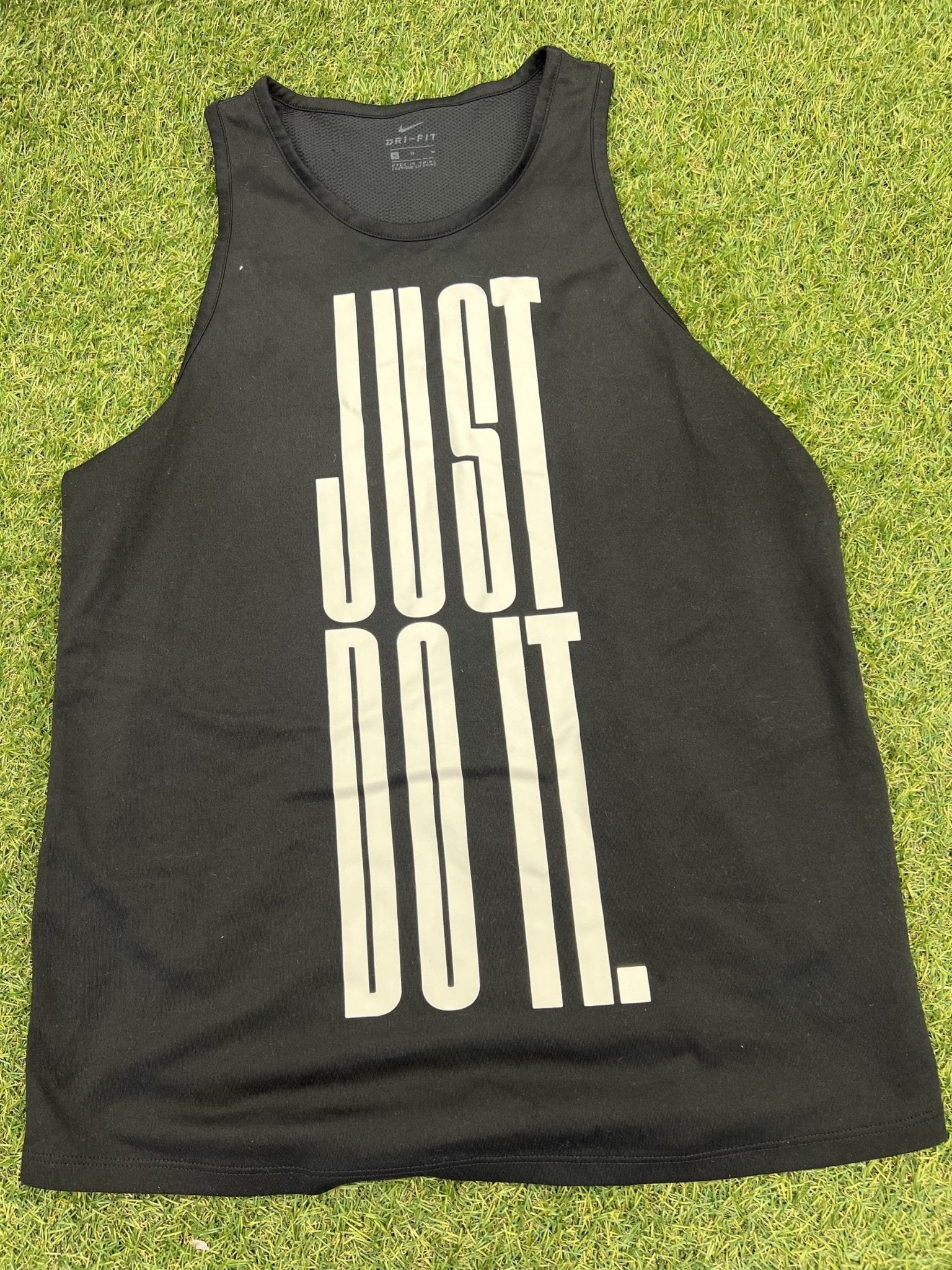 Nike Dri - Fit "Just Do It" Tank Top - kitround kitround product