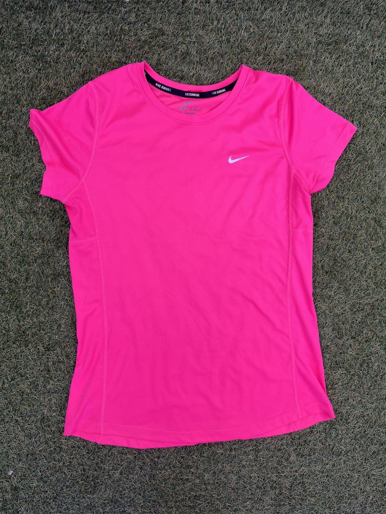 Nike Dri - Fit Pink T-shirt - kitround kitround product