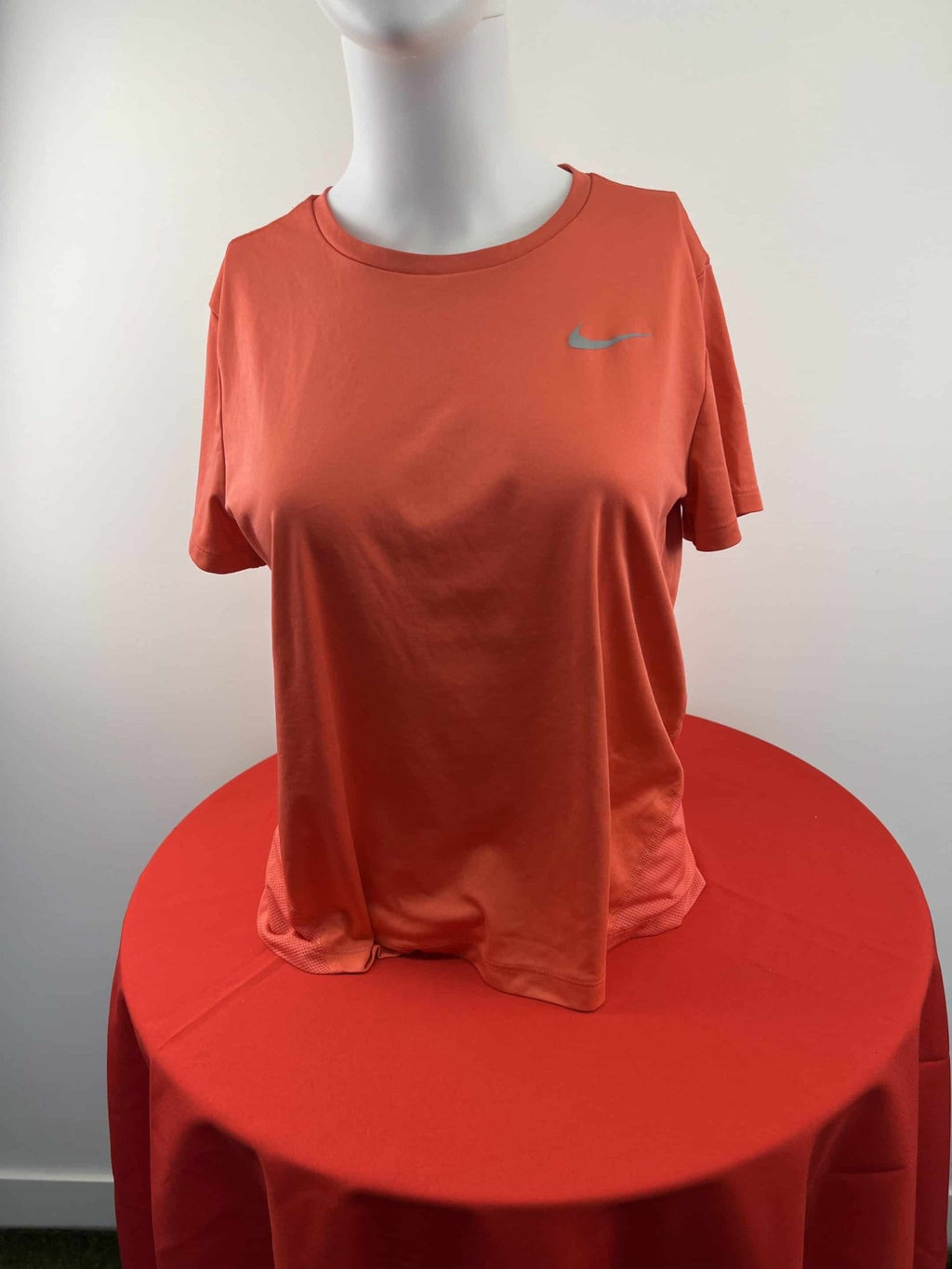 Nike Dri - FIT Training T-Shirt - kitround kitround product