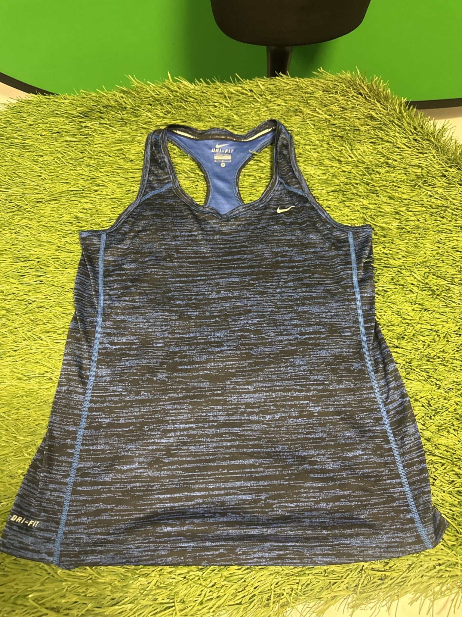 Nike Dri - FIT Women's Training Top - kitround kitround product