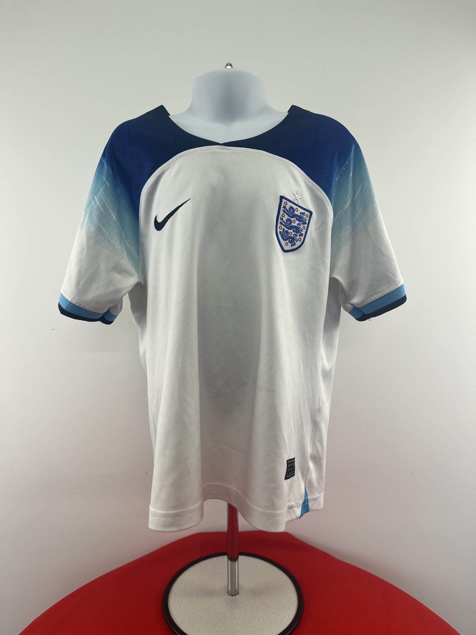 Nike England Football Shirt (EU size 22) - kitround kitround product