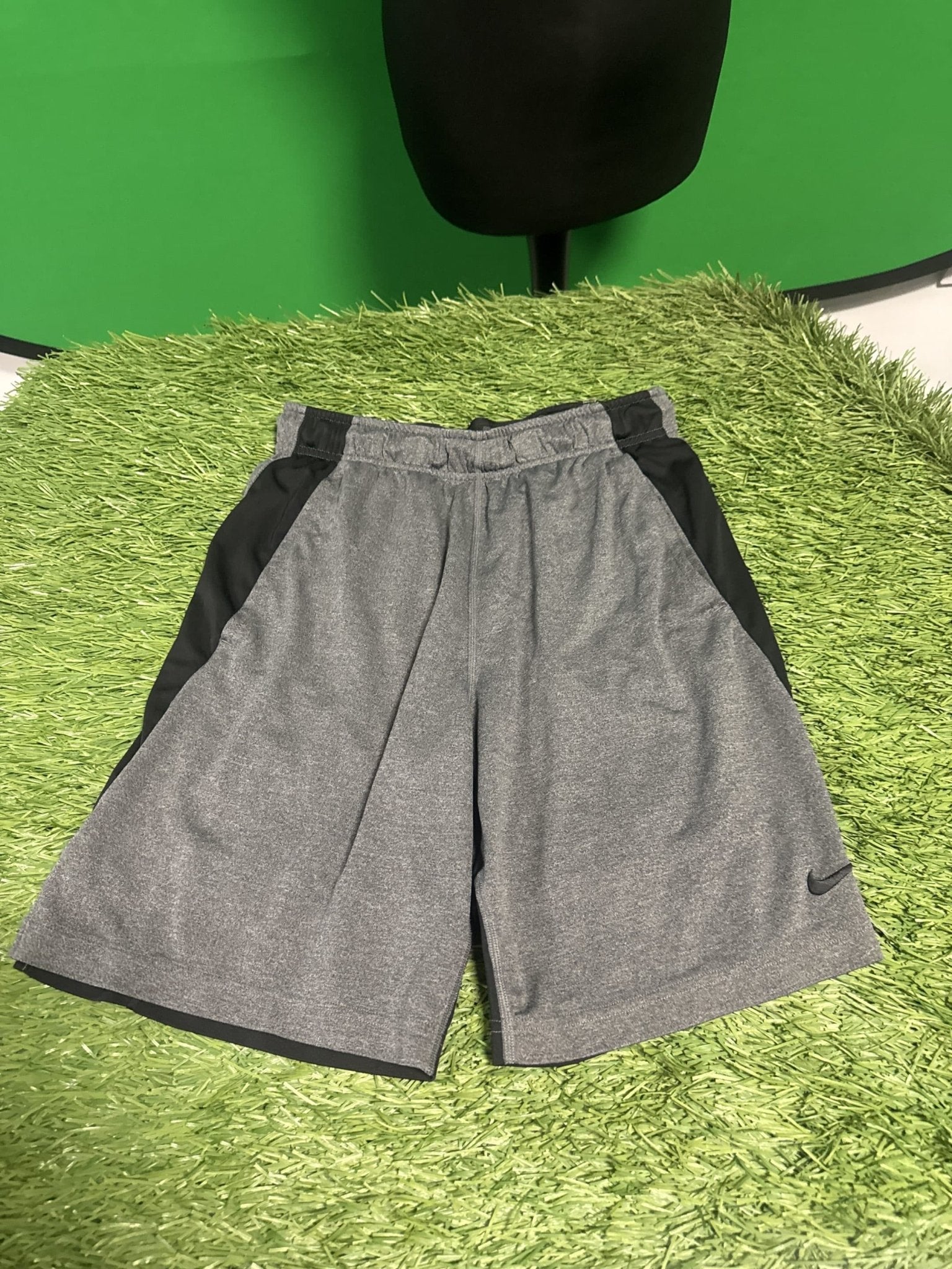 Nike Grey Sports Shorts - kitround kitround product