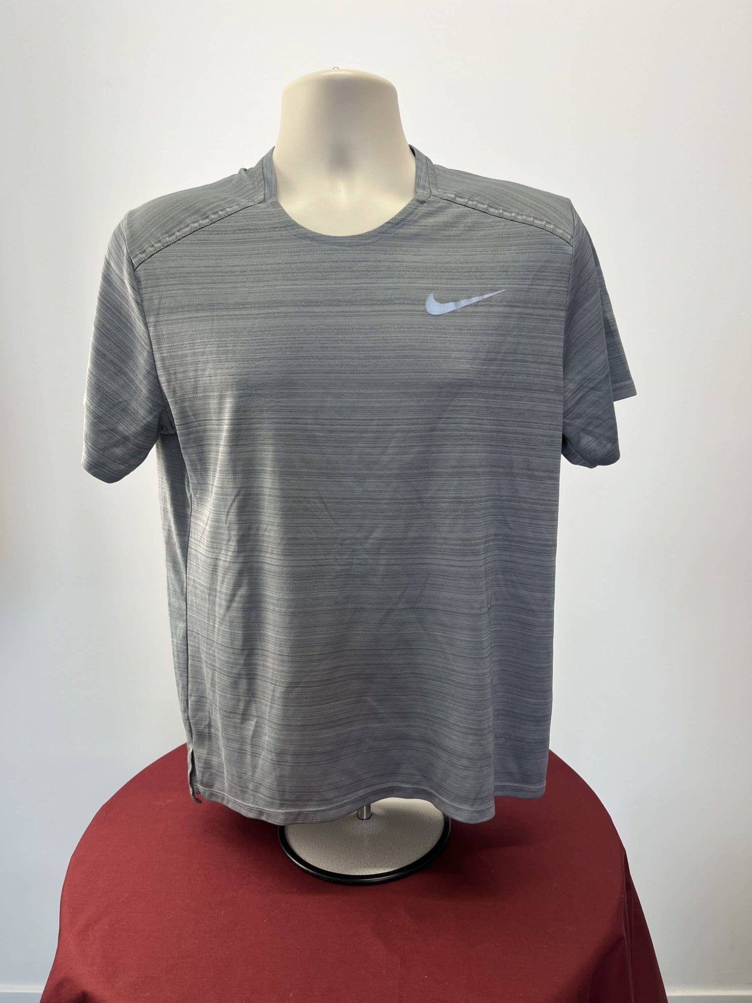Nike Grey Sports T-Shirt - kitround kitround product