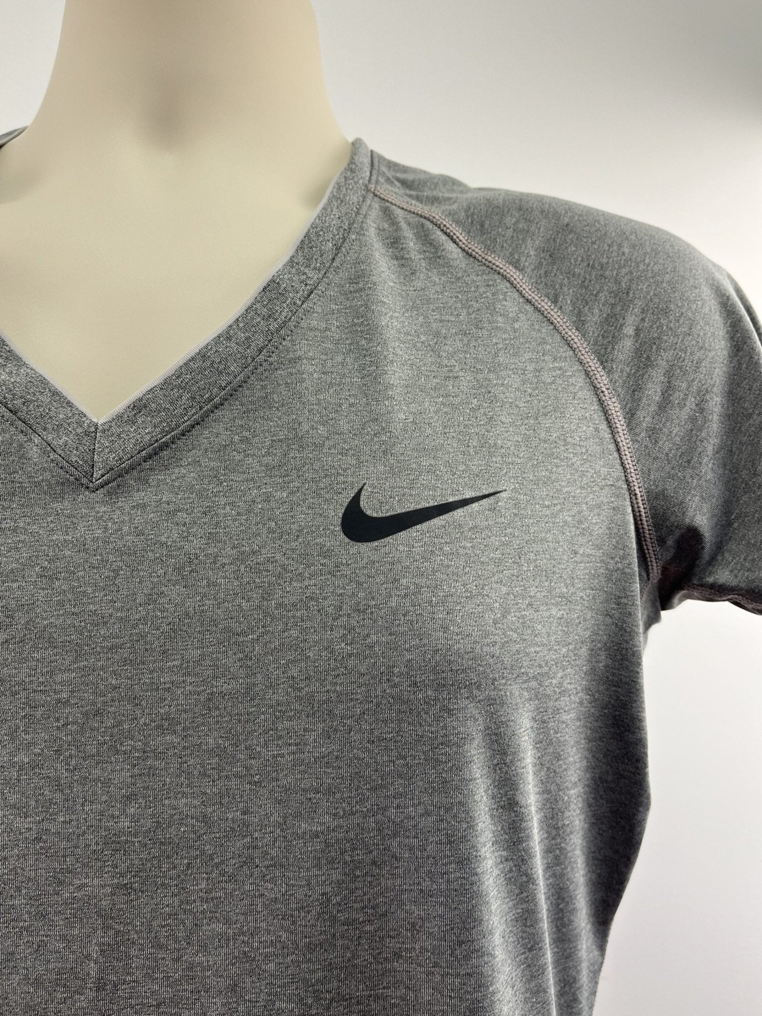 Nike Grey V - Neck T-Shirt - kitround kitround product