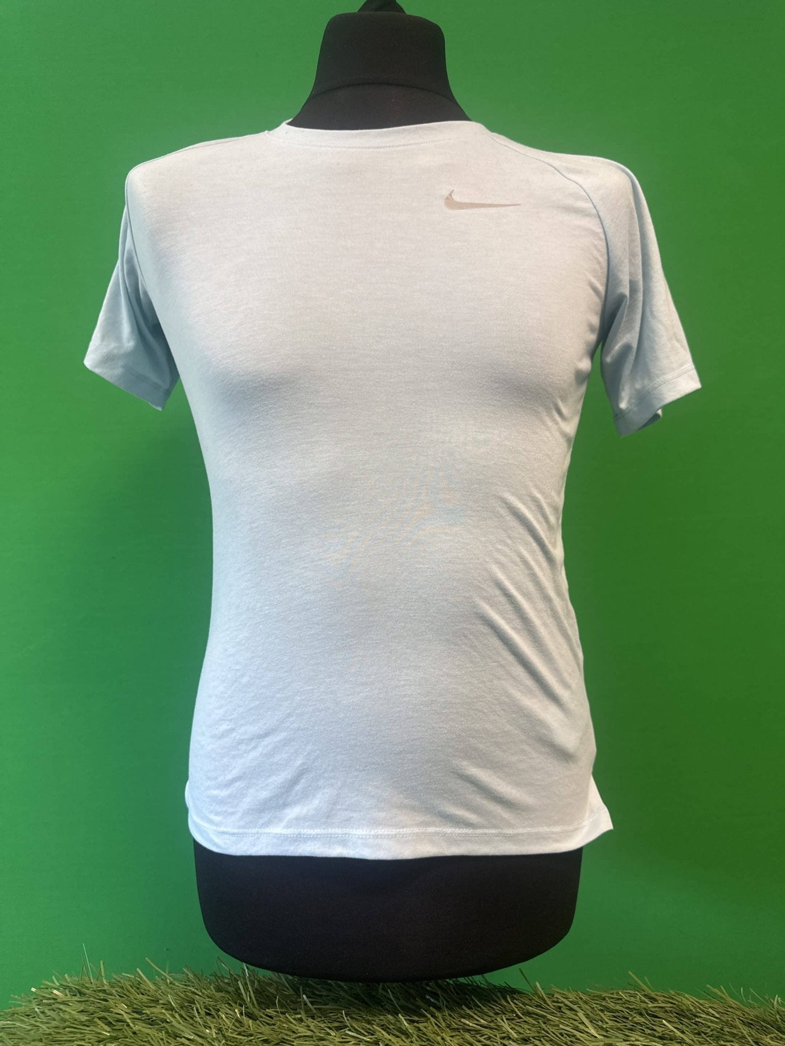 Nike Light Blue Training T-Shirt - kitround kitround product