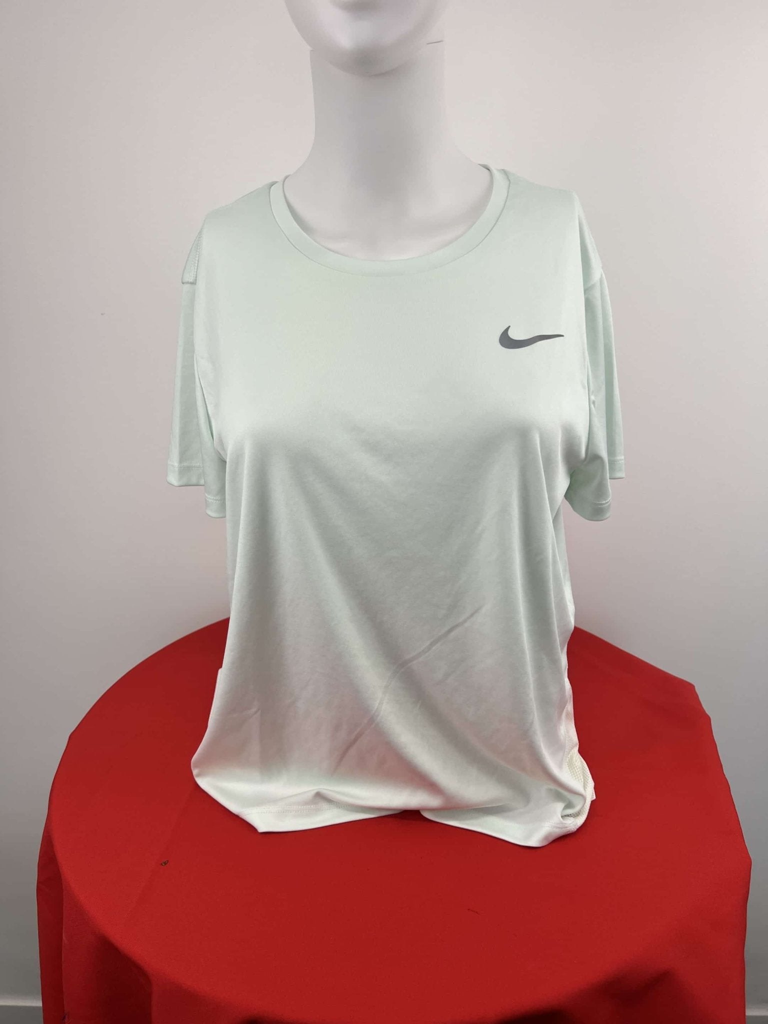 Nike Light Green T-Shirt - kitround kitround product