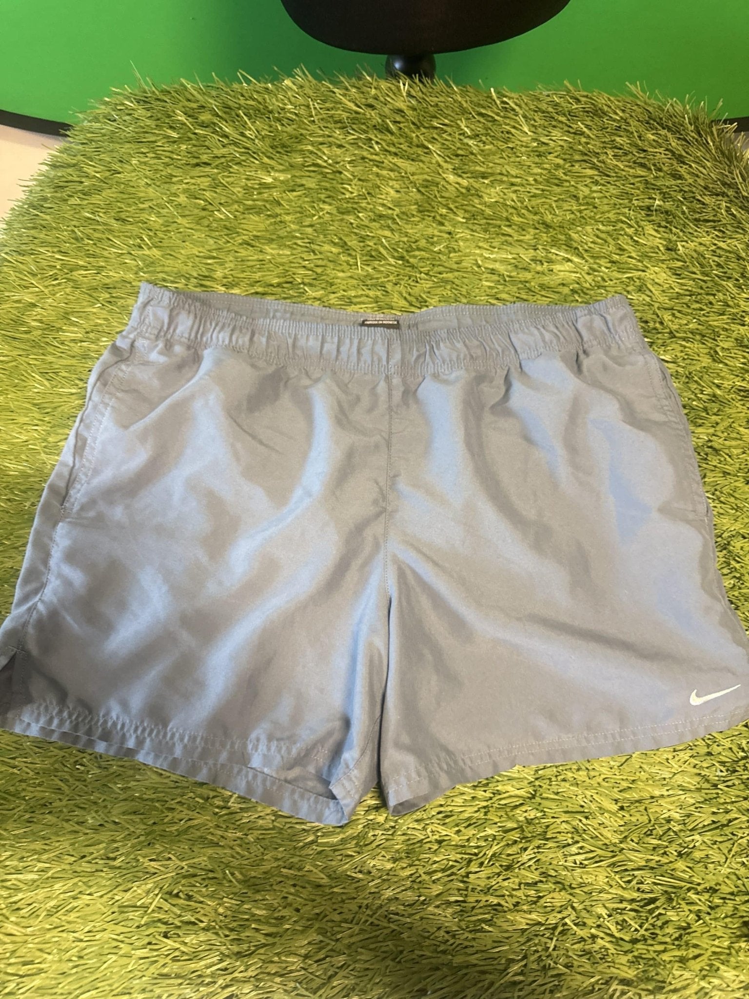 Nike Light Grey Athletic Shorts - kitround kitround product