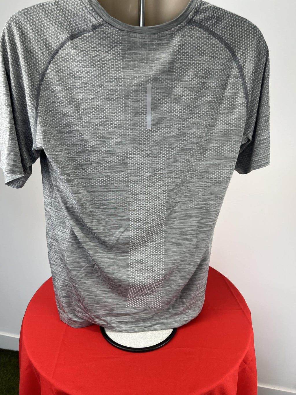 Nike Men's Running T-Shirt - kitround kitround product