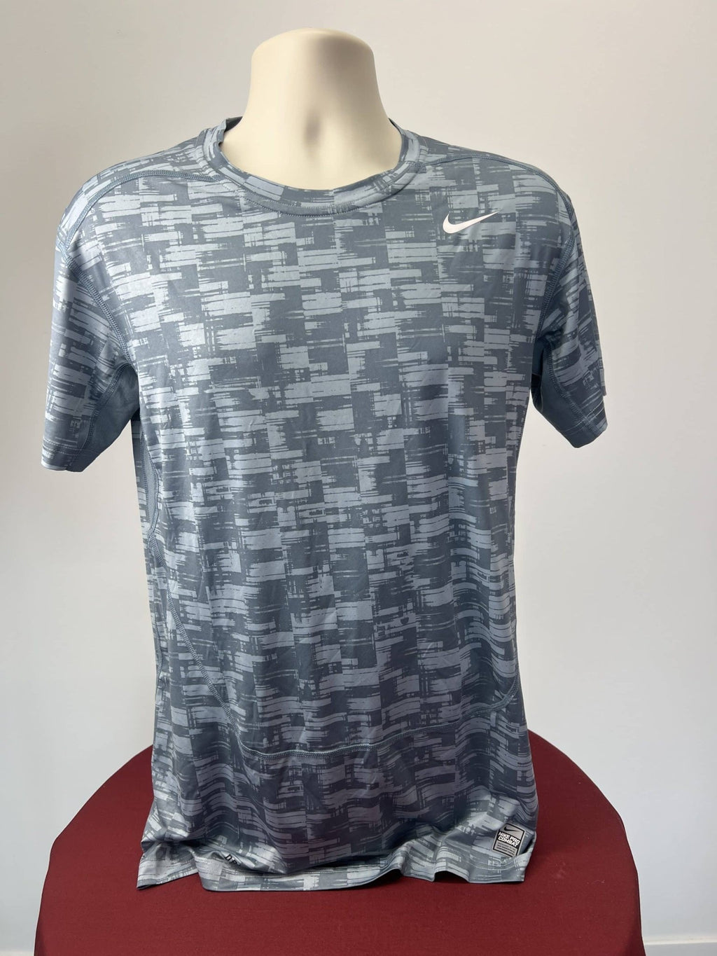 Nike Men's Sports T-Shirt - kitround kitround product