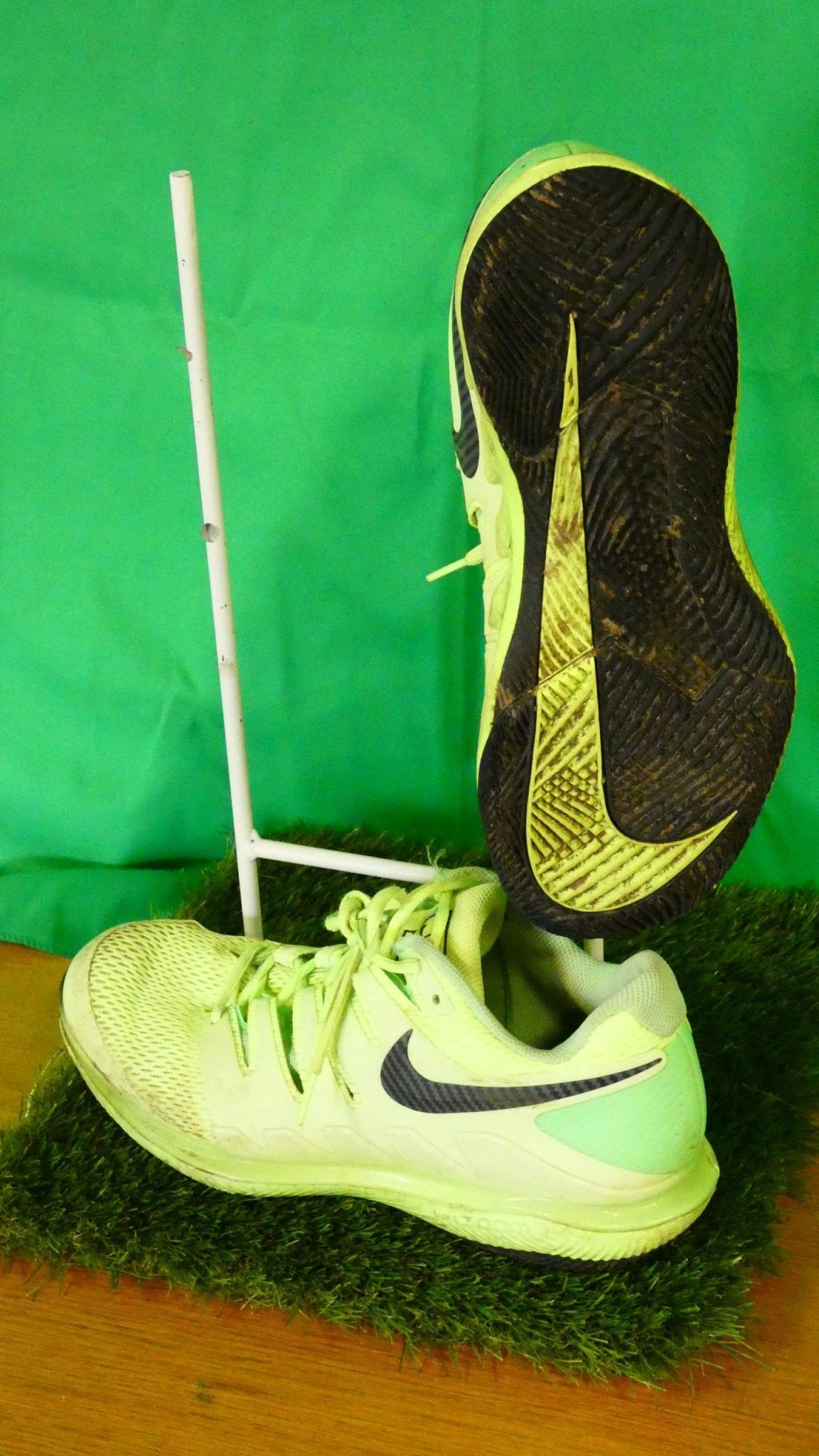 Nike Mesh Trainers - kitround kitround product