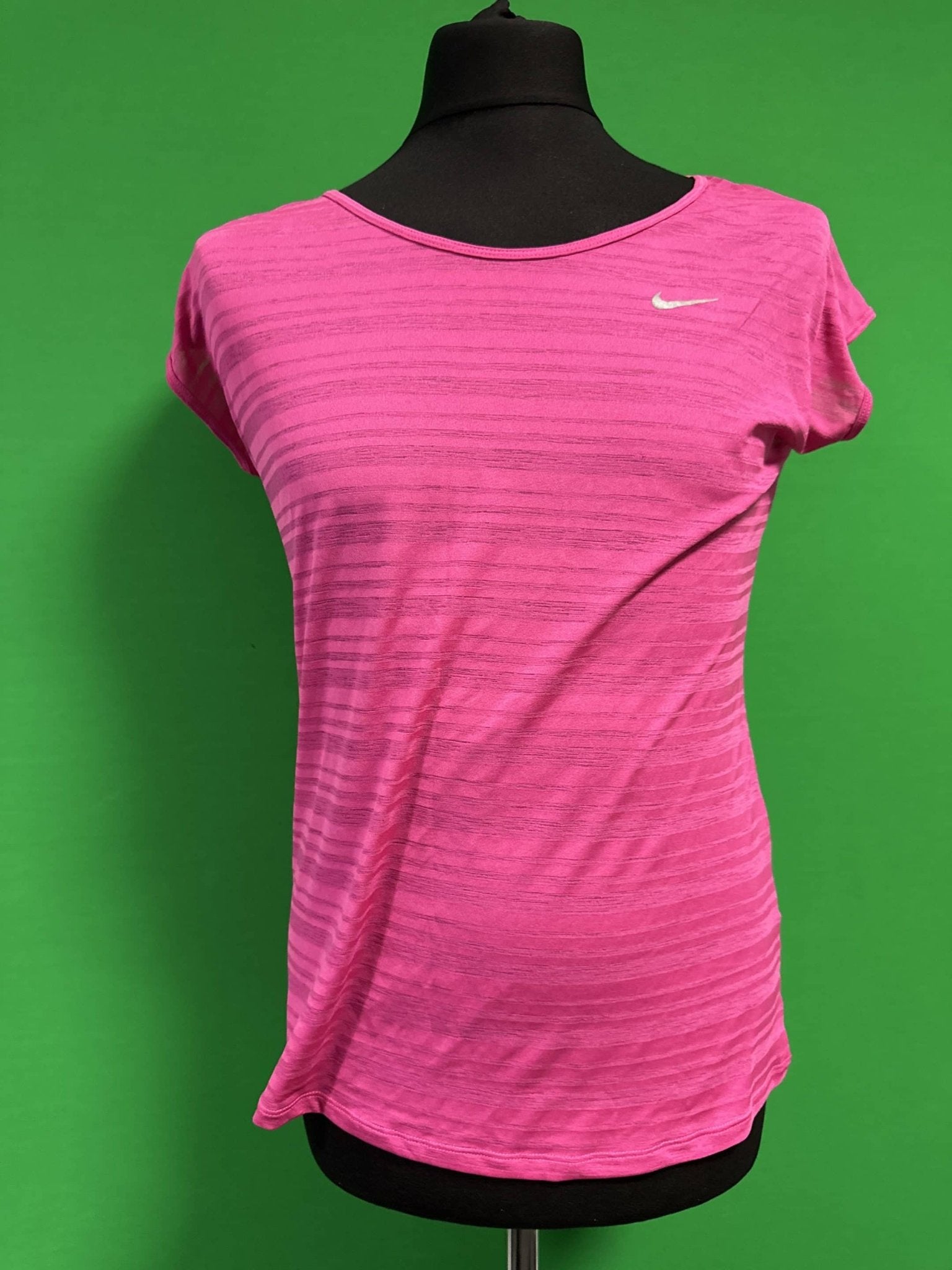 Nike Pink Athletic T-Shirt - kitround Foxhills product
