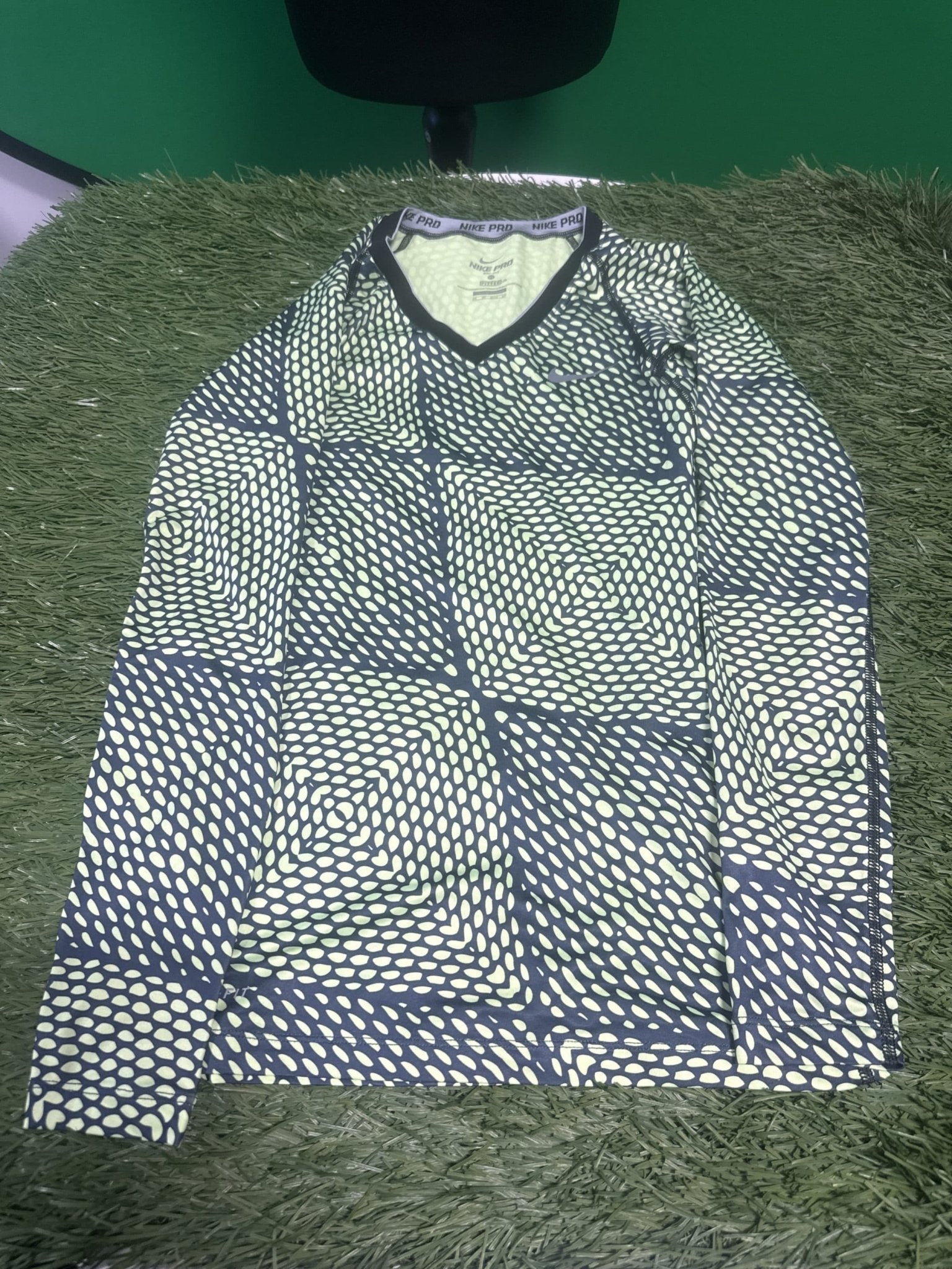 Nike Pro Long Sleeve Top - kitround kitround product