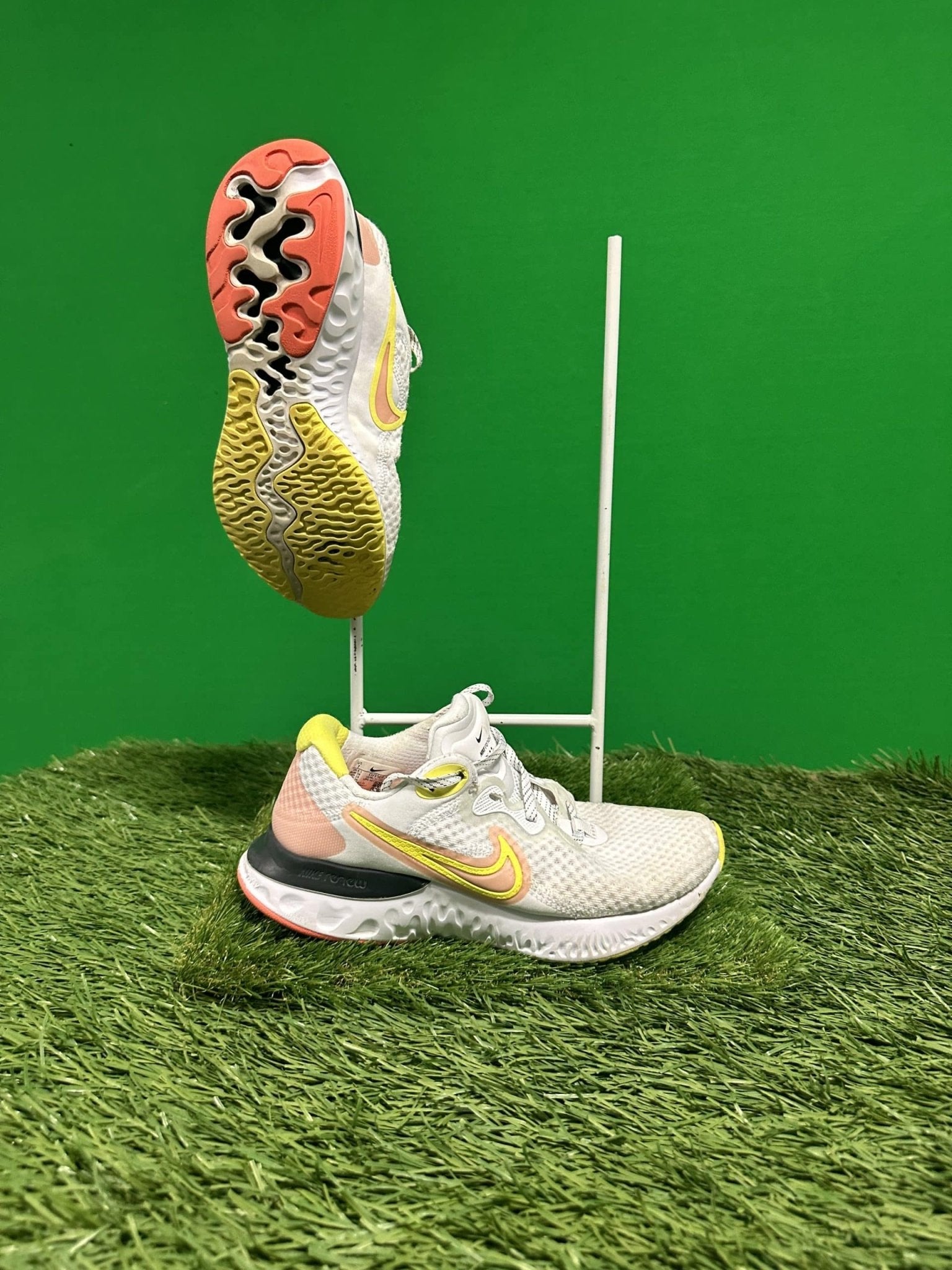 Nike Renew Trainers - kitround kitround product