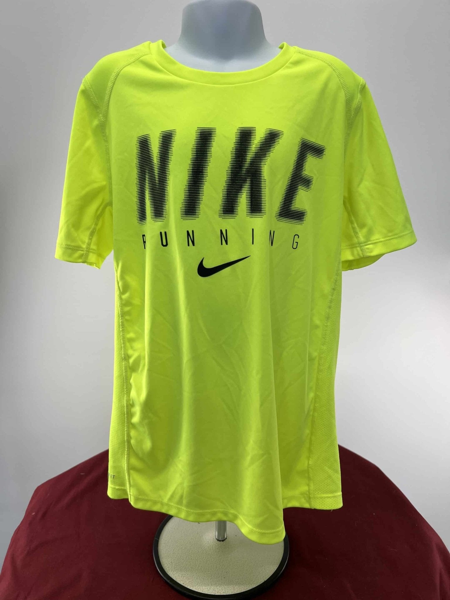Nike Running T-Shirt Neon Yellow Youth size 12 - 13 yrs - kitround kitround product