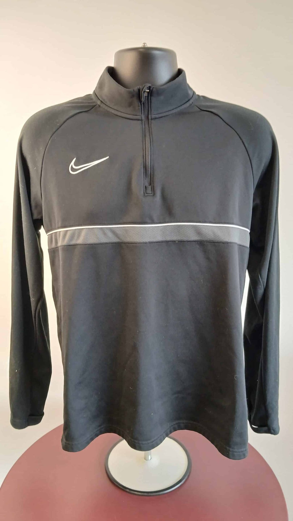 Nike Training Top - kitround kitround product