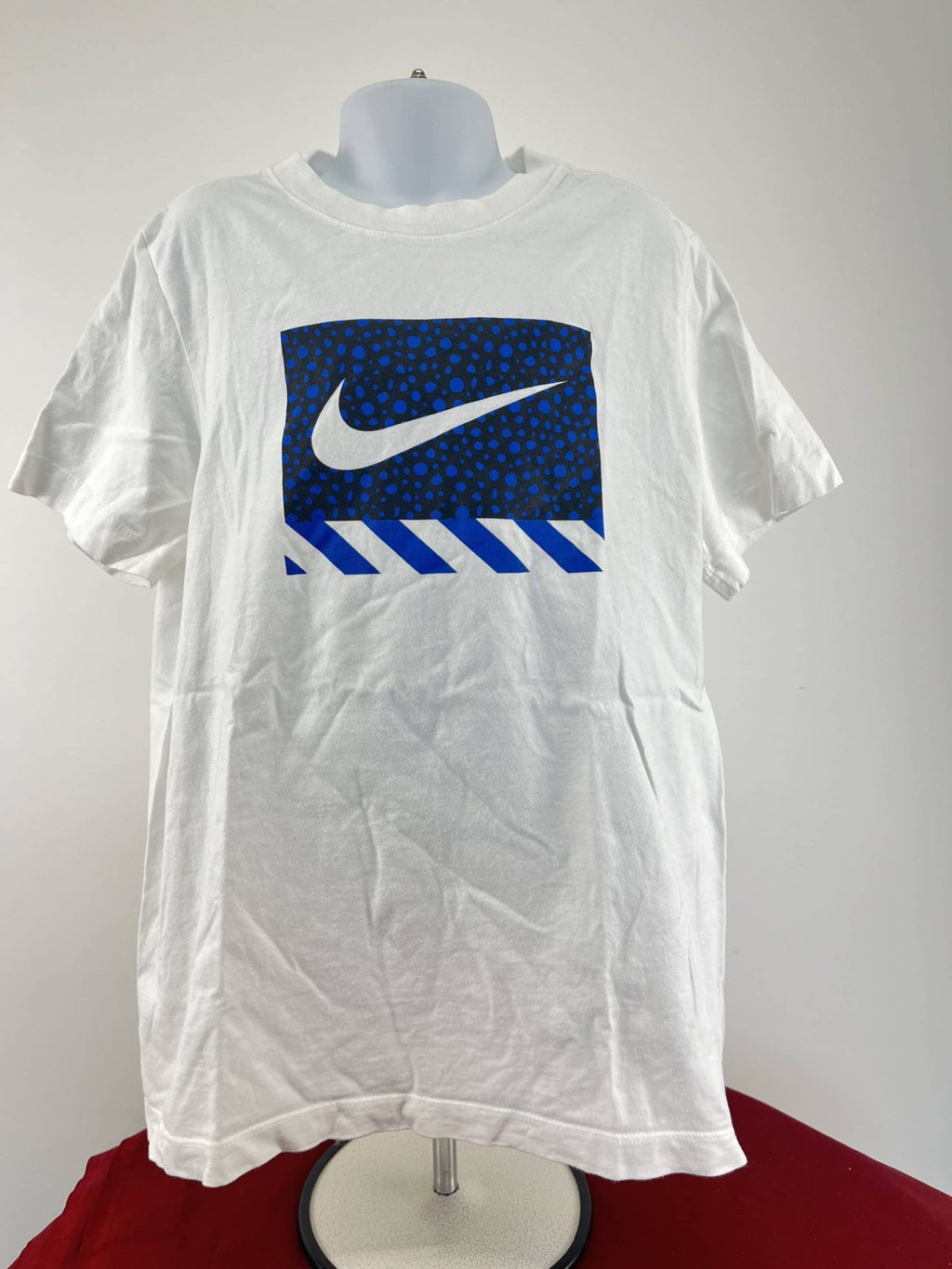 Nike White T-Shirt - kitround kitround product