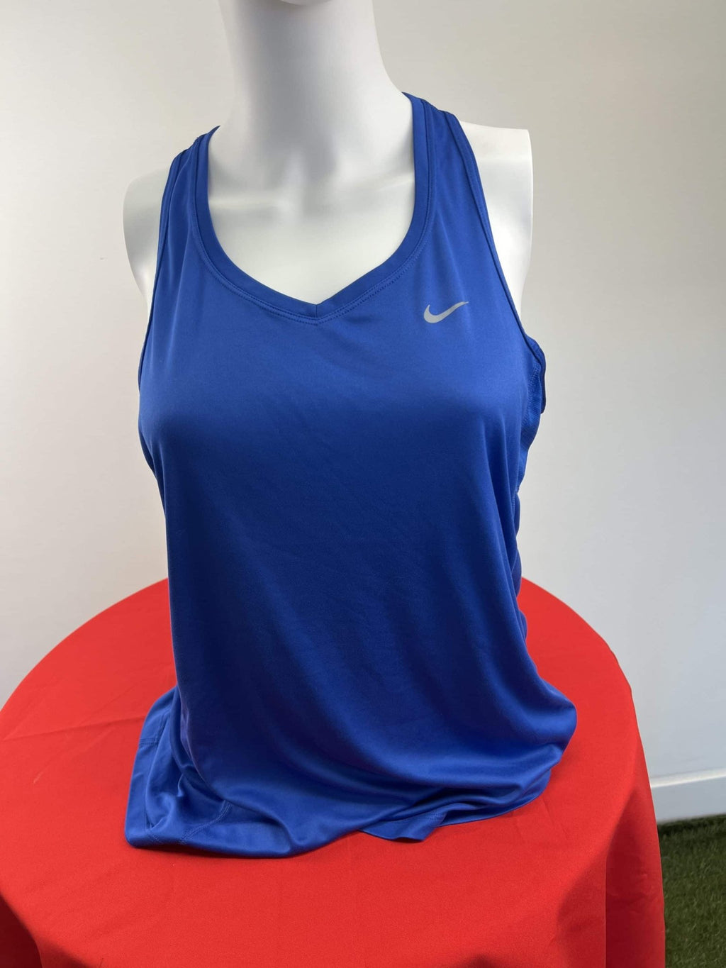 Nike Women's Blue Tank Top - kitround kitround product