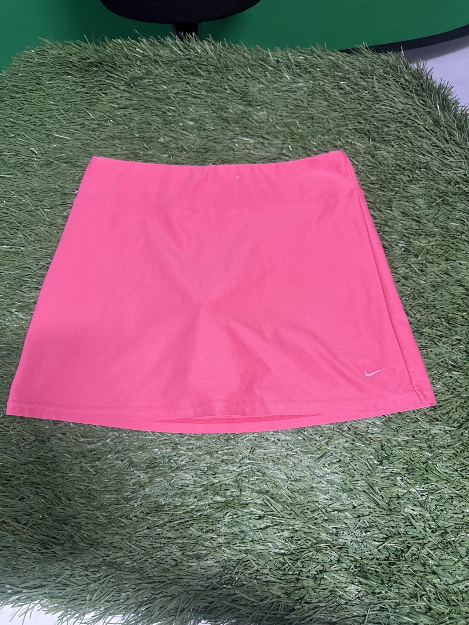 Nike Women's Pink Tennis Skirt - kitround kitround product