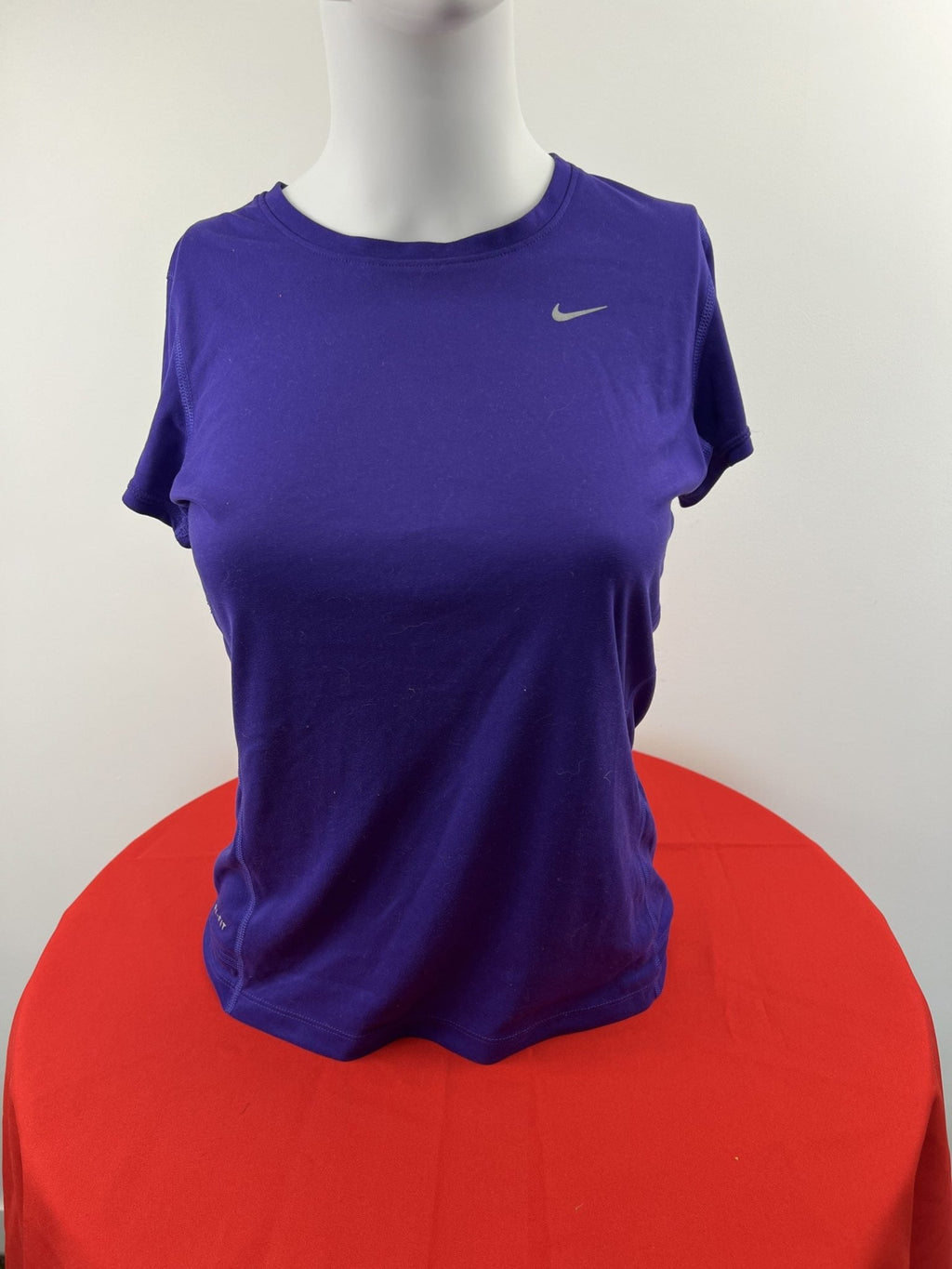 Nike Women's Purple T-Shirt - kitround kitround product