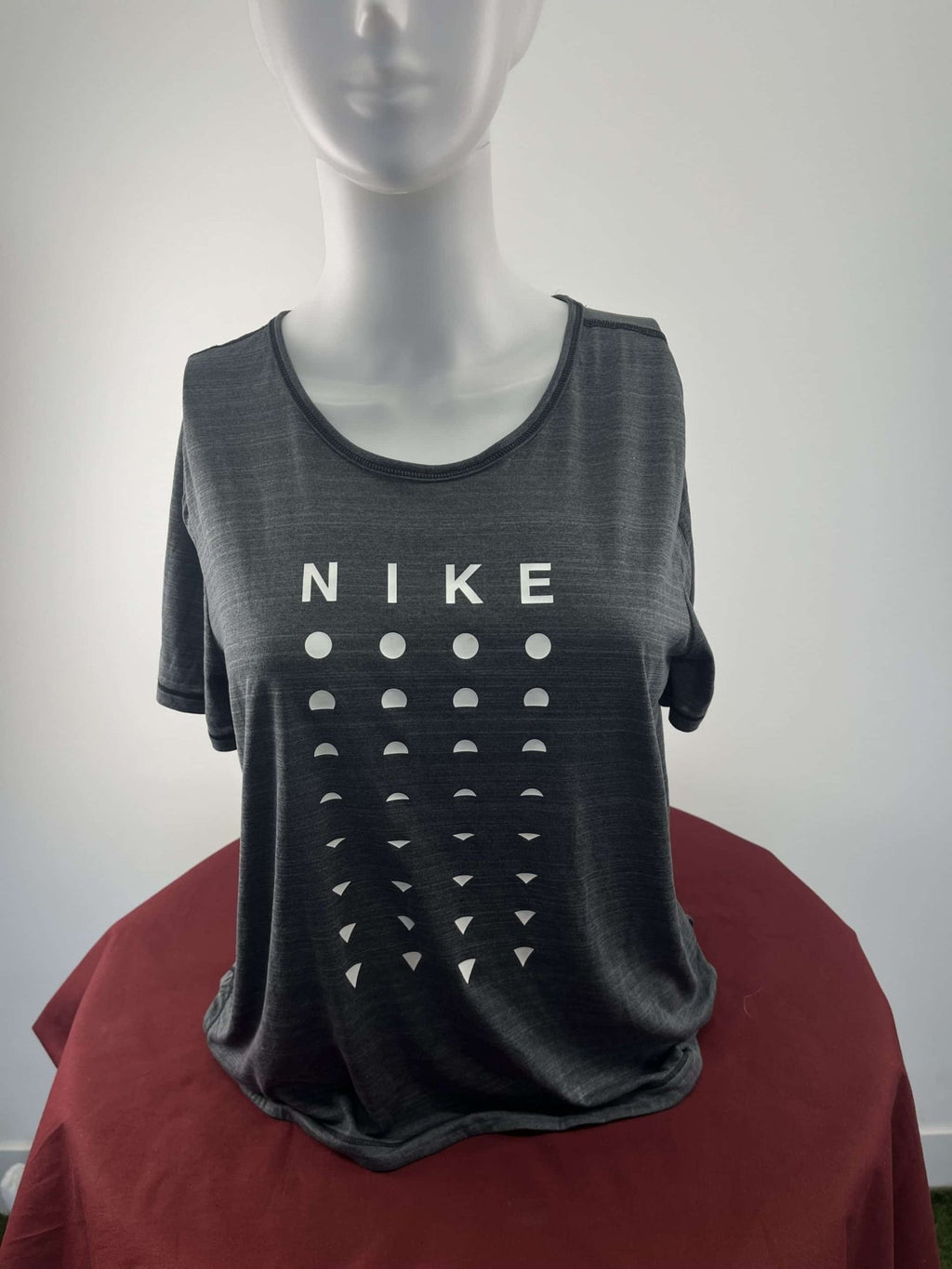 Nike Women's Sports T-Shirt - kitround kitround product