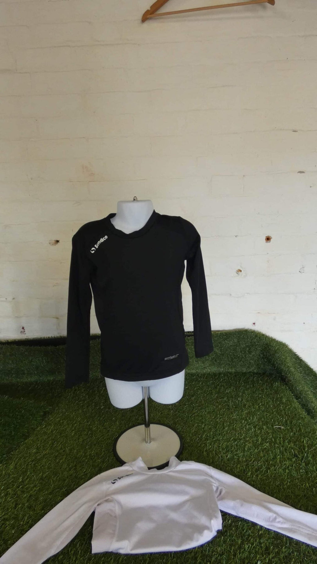 Pair of Kids Sondico Underlayers - kitround kitround product